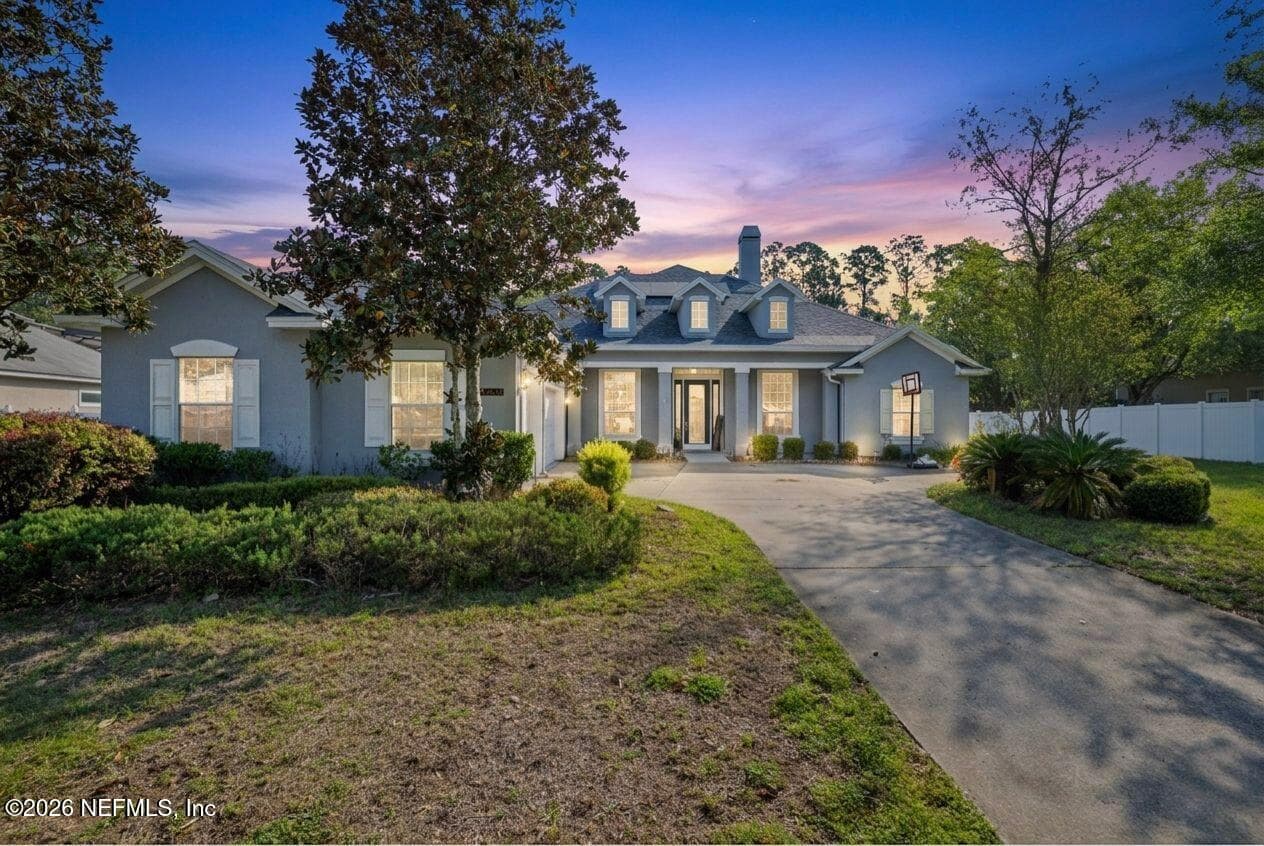 7907 DAWSONS CREEK Drive, Jacksonville — exterior