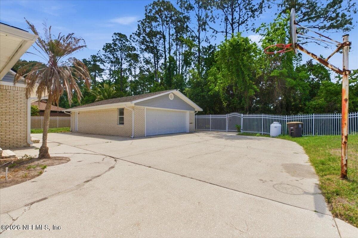 8180 SARCEE Trail, Jacksonville — photo 3