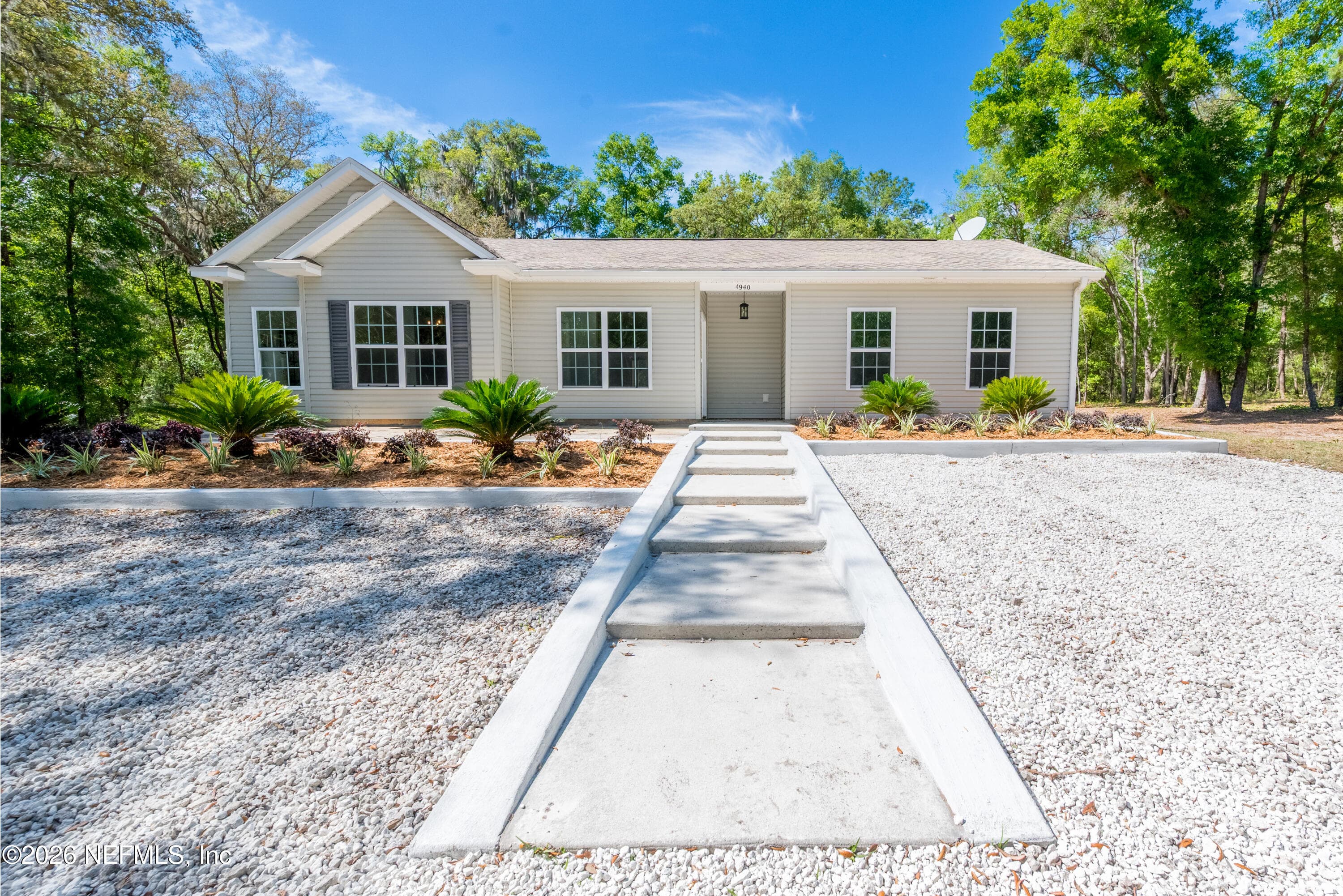 4940 DEVILS DEN Road, Keystone Heights — exterior