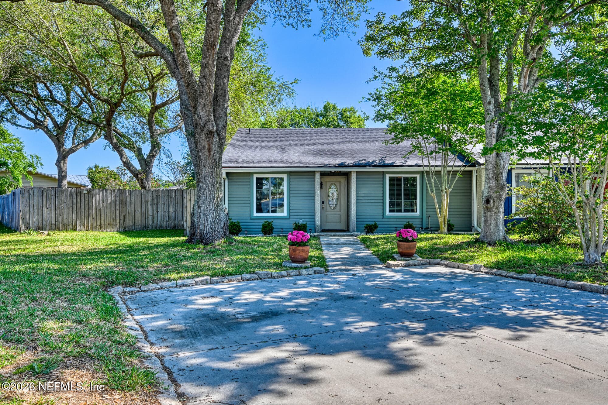 582 AQUATIC Drive, Atlantic Beach, FL 32233, Atlantic Beach — photo 2
