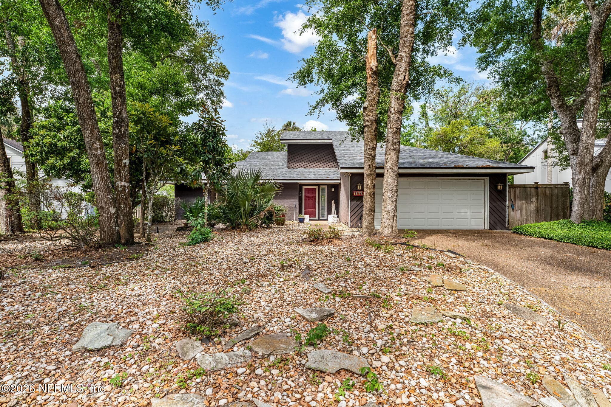 1826 TIERRA VERDE Drive, Atlantic Beach — photo 3