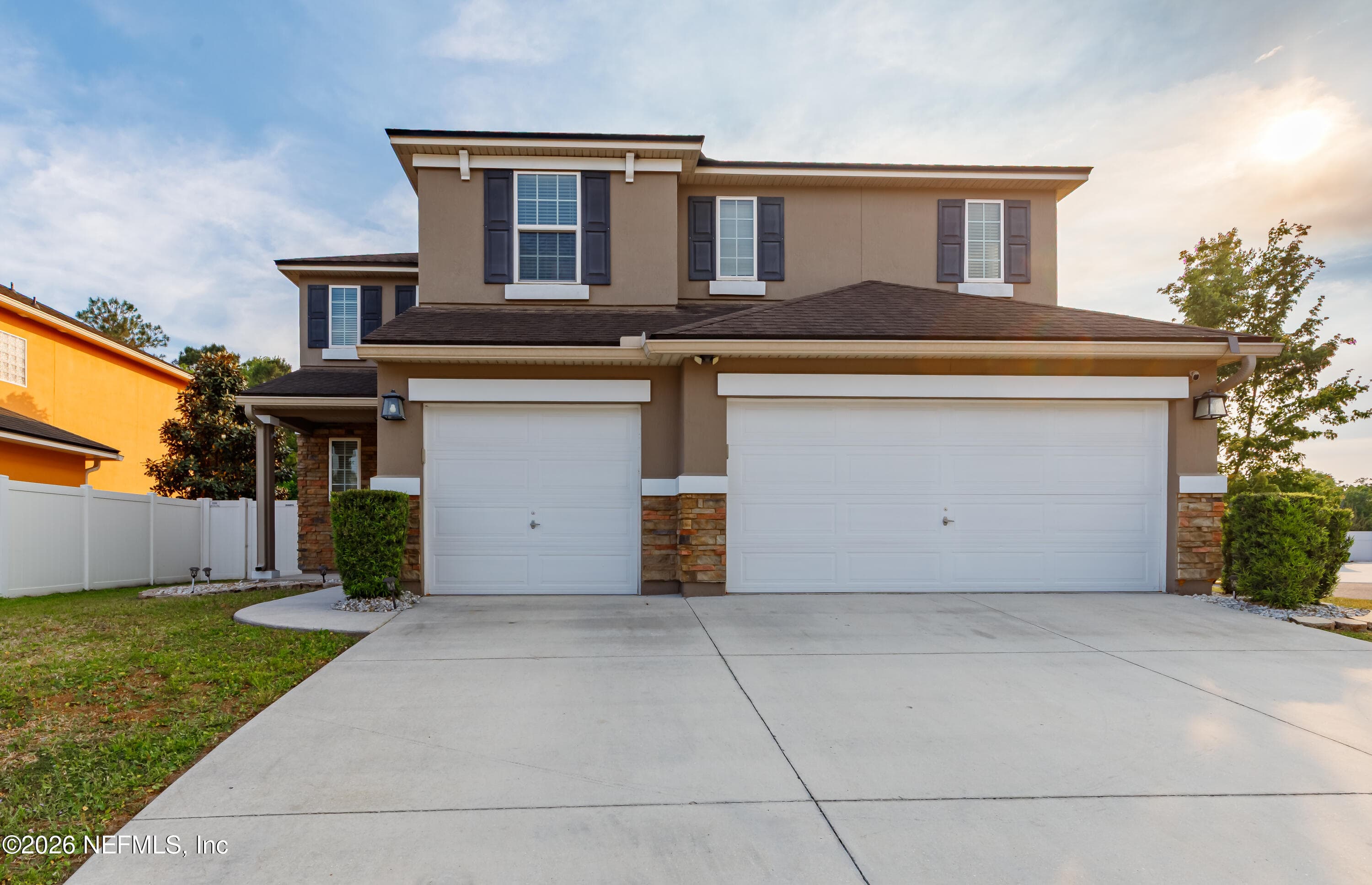 1252 LUFFNESS Drive, Jacksonville — photo 2