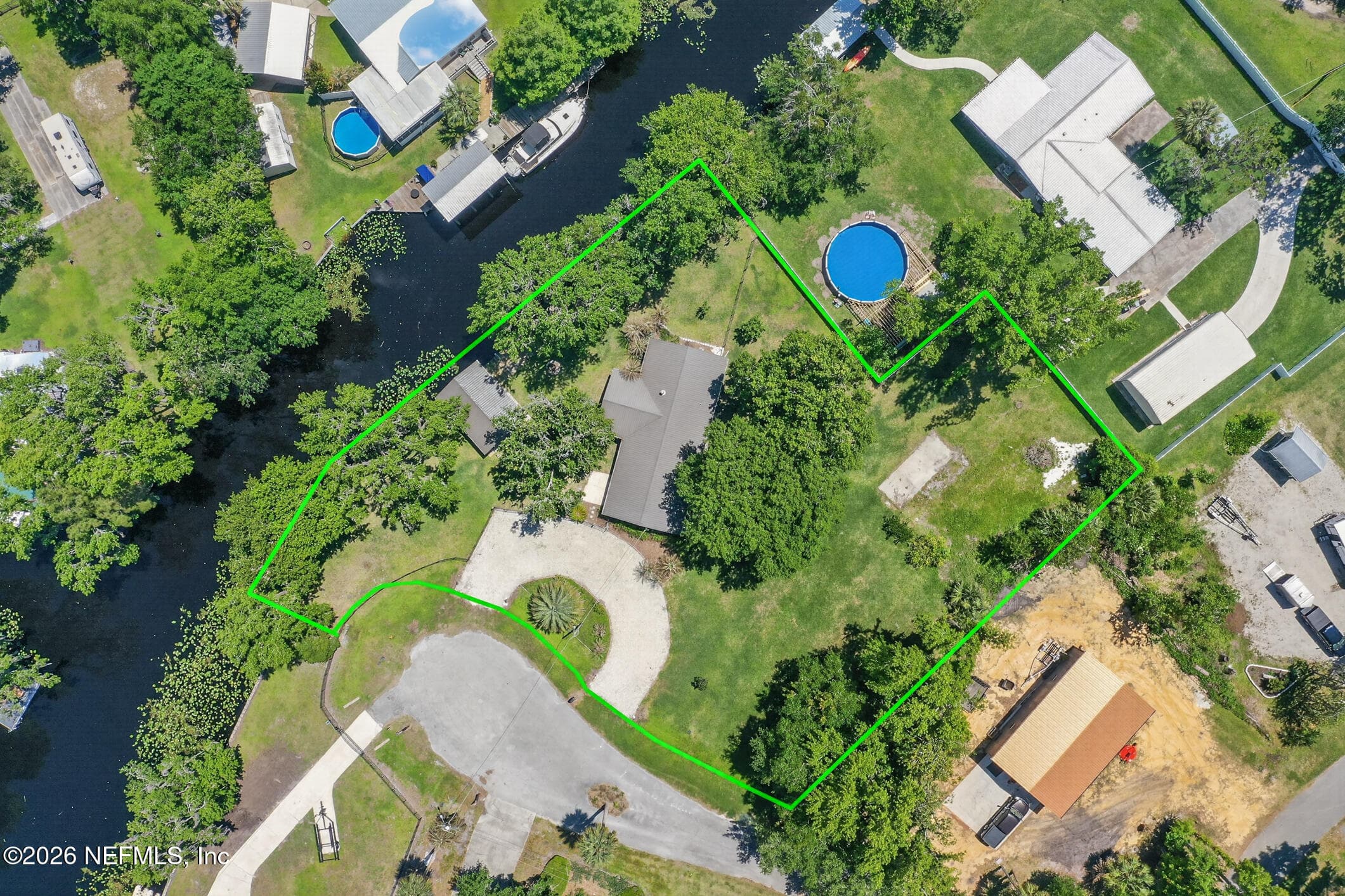 137 & 135 RIVERSIDE Drive, Satsuma — exterior