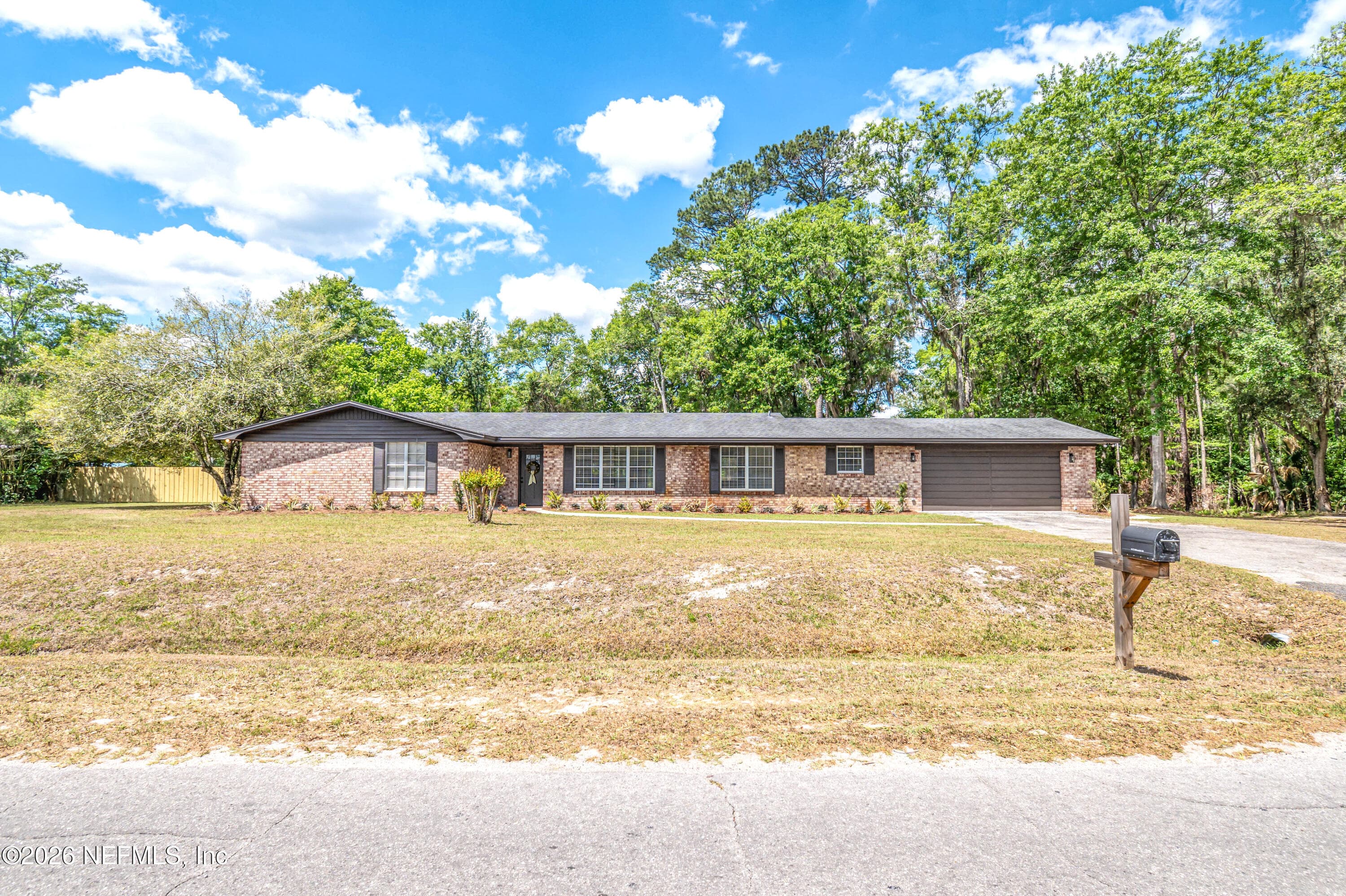 6172 MILTONDALE Road, Macclenny — exterior