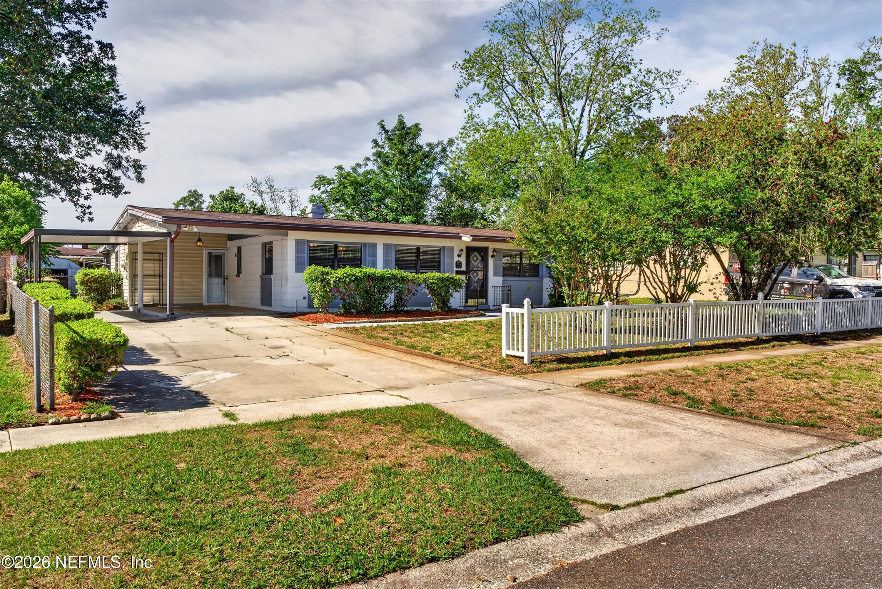 7638 CREST Drive N, Jacksonville, FL 32221, Jacksonville — photo 2