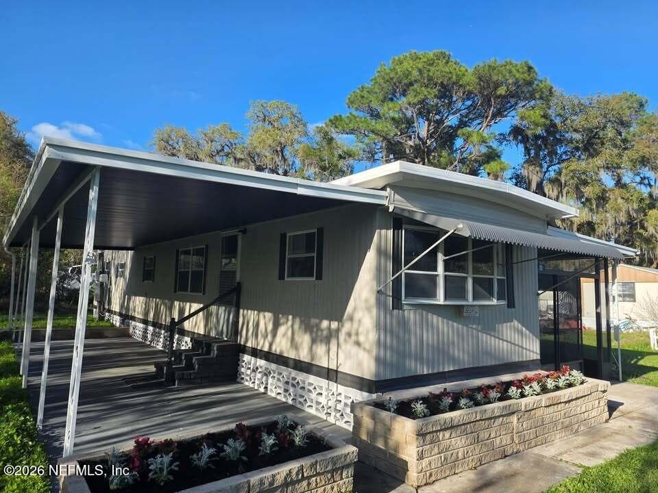 200 E CHAR Lane, Crescent City, FL 32112, Crescent City — exterior