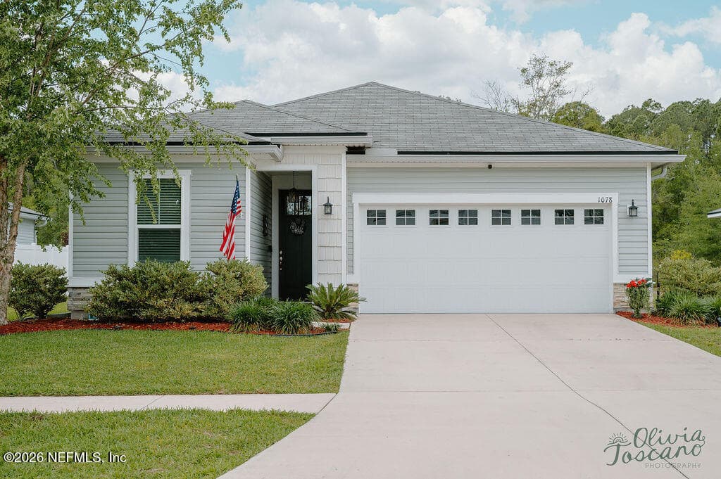 1078 PERSIMMON Drive, Middleburg — exterior