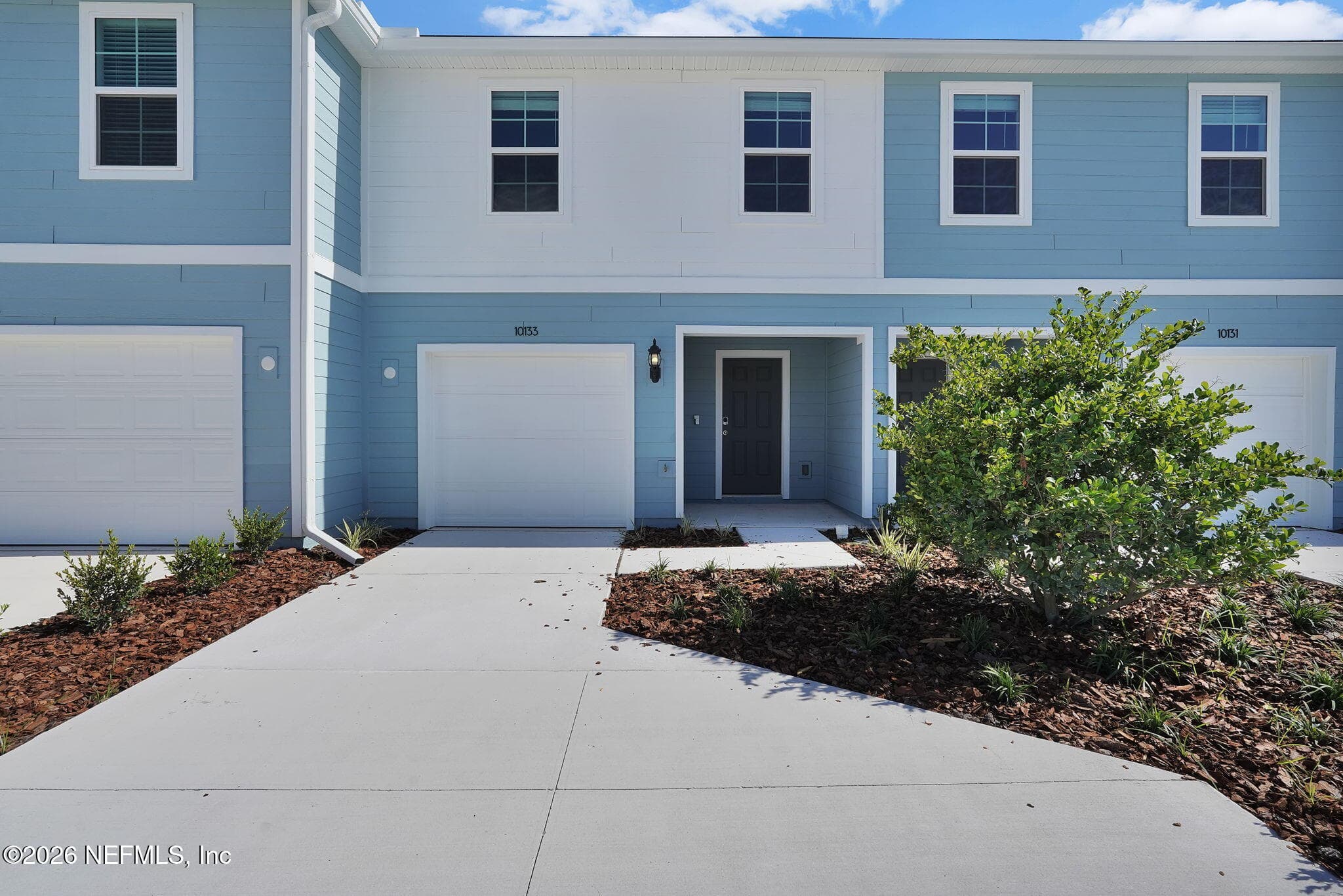 10106 WHISTLING PINE Court, Jacksonville — exterior