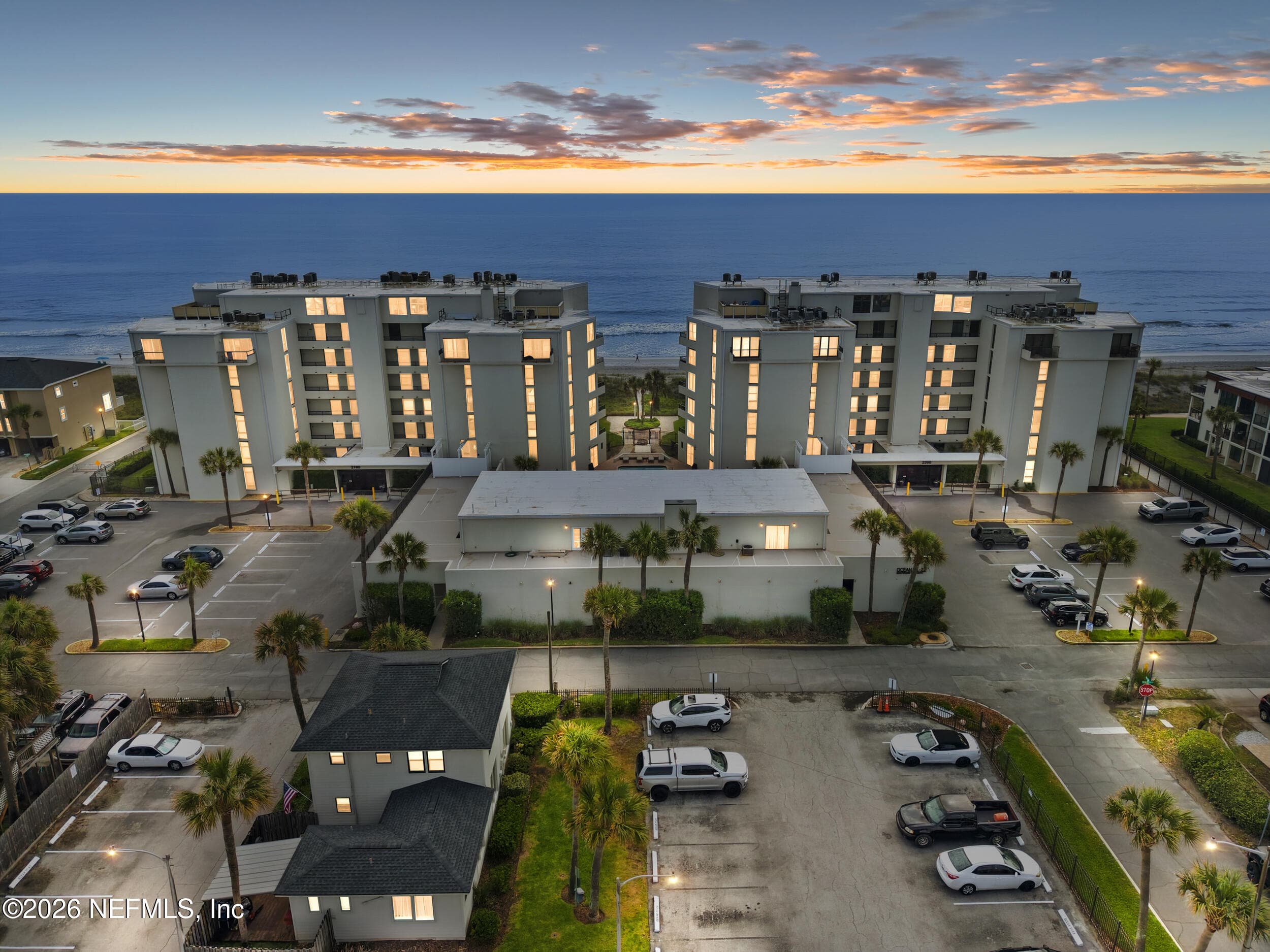 2200 OCEAN Drive S 4A, Jacksonville Beach — exterior