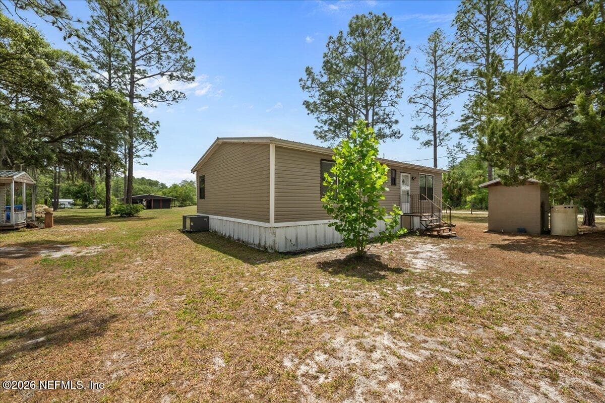 100 VIVIAN Drive, Palatka, FL 32177, Palatka — photo 2