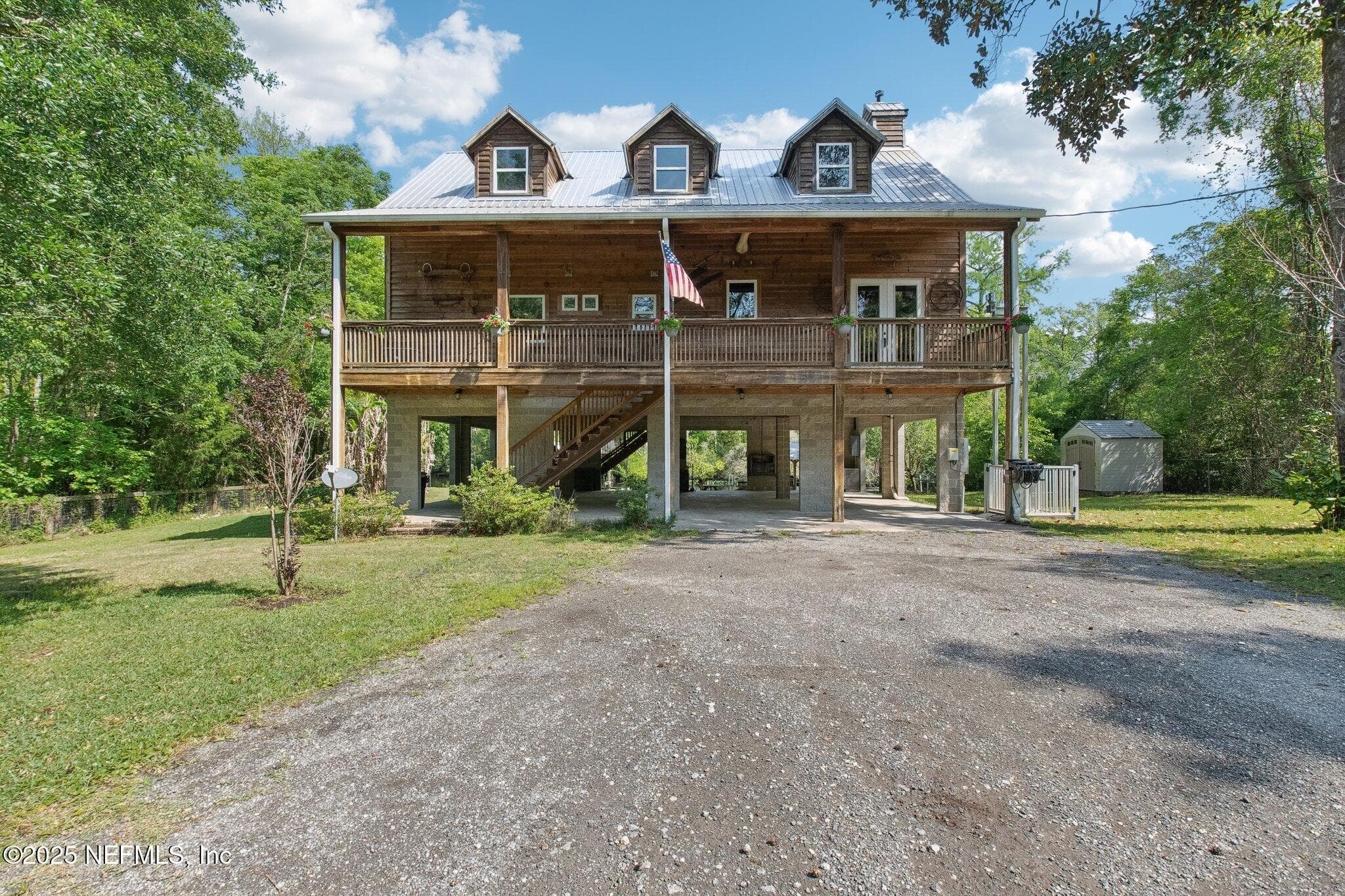 3684 MAIN Street, Middleburg — photo 2