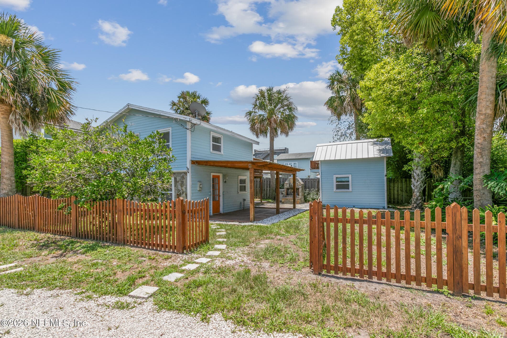 1318 6TH Street S, Jacksonville Beach — exterior