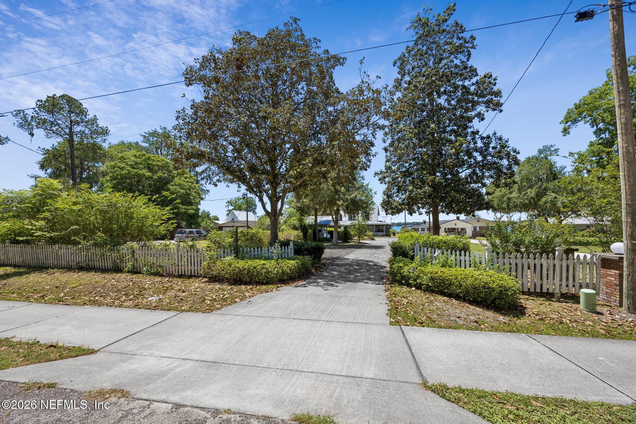 7430 SW COUNTY ROAD 18, Hampton — photo 2