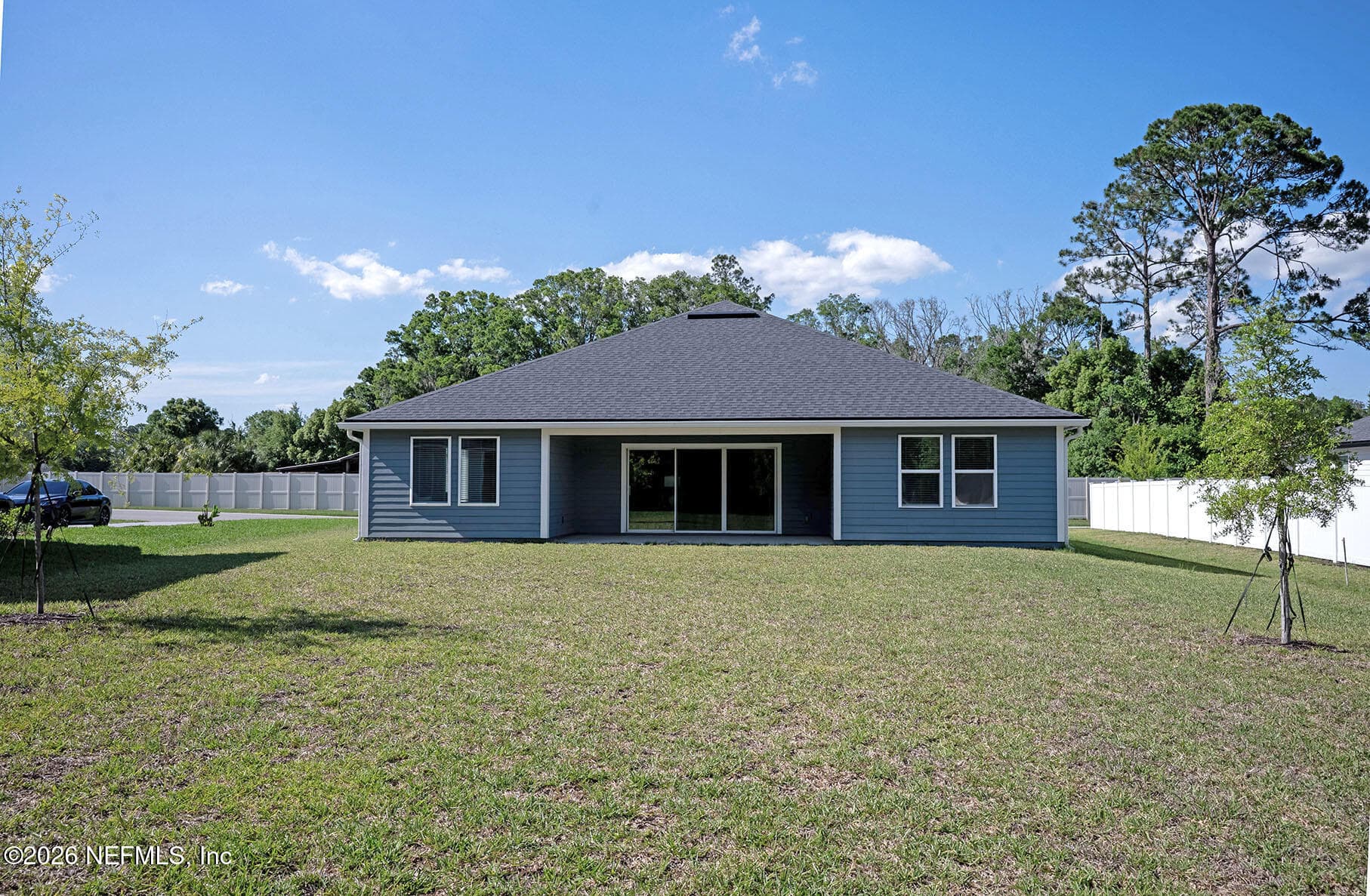 10972 HELMSDALE Lane, Jacksonville — photo 2