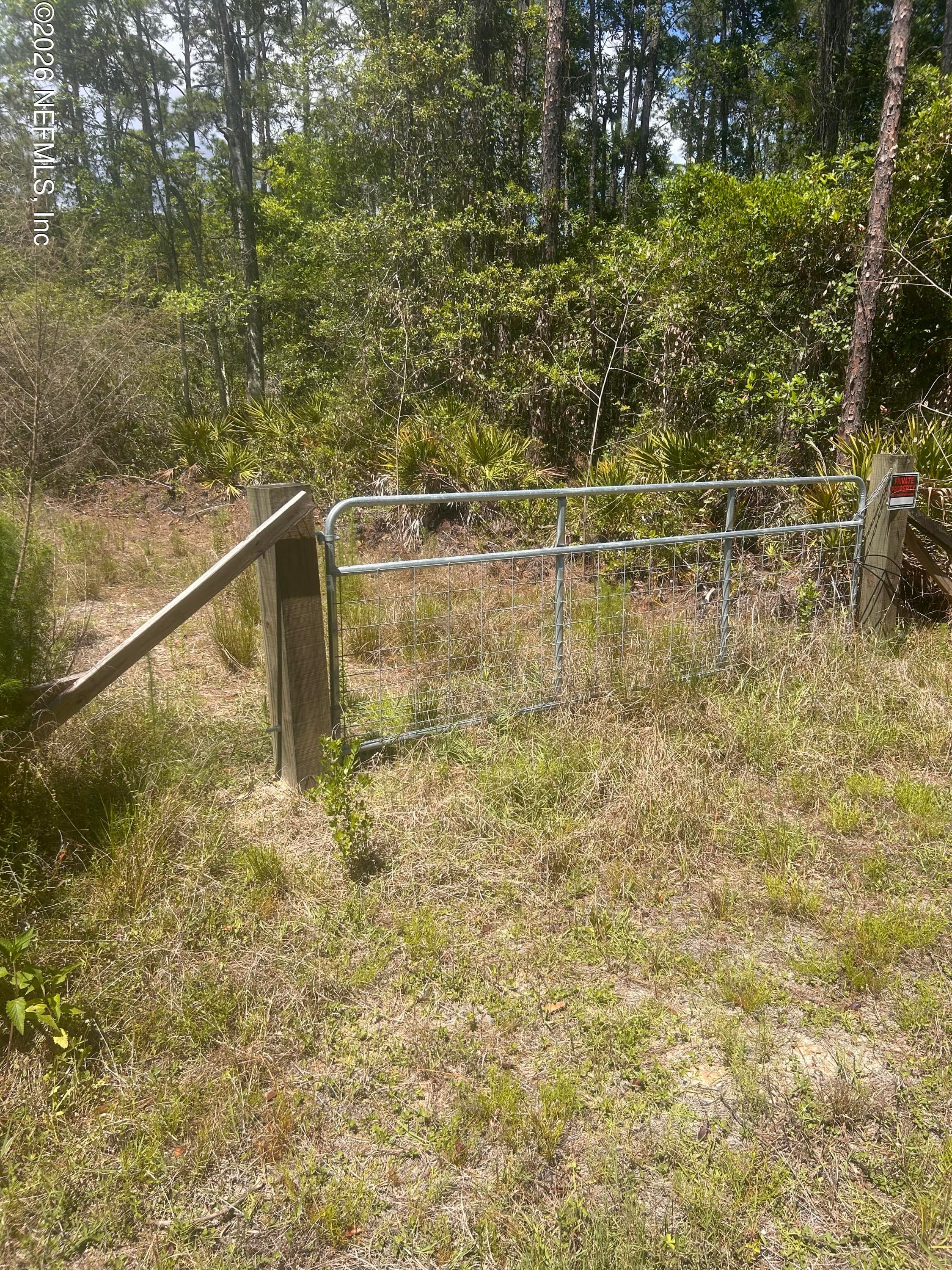 240 LAKEWAY Drive, Georgetown, FL 32139, Georgetown — exterior