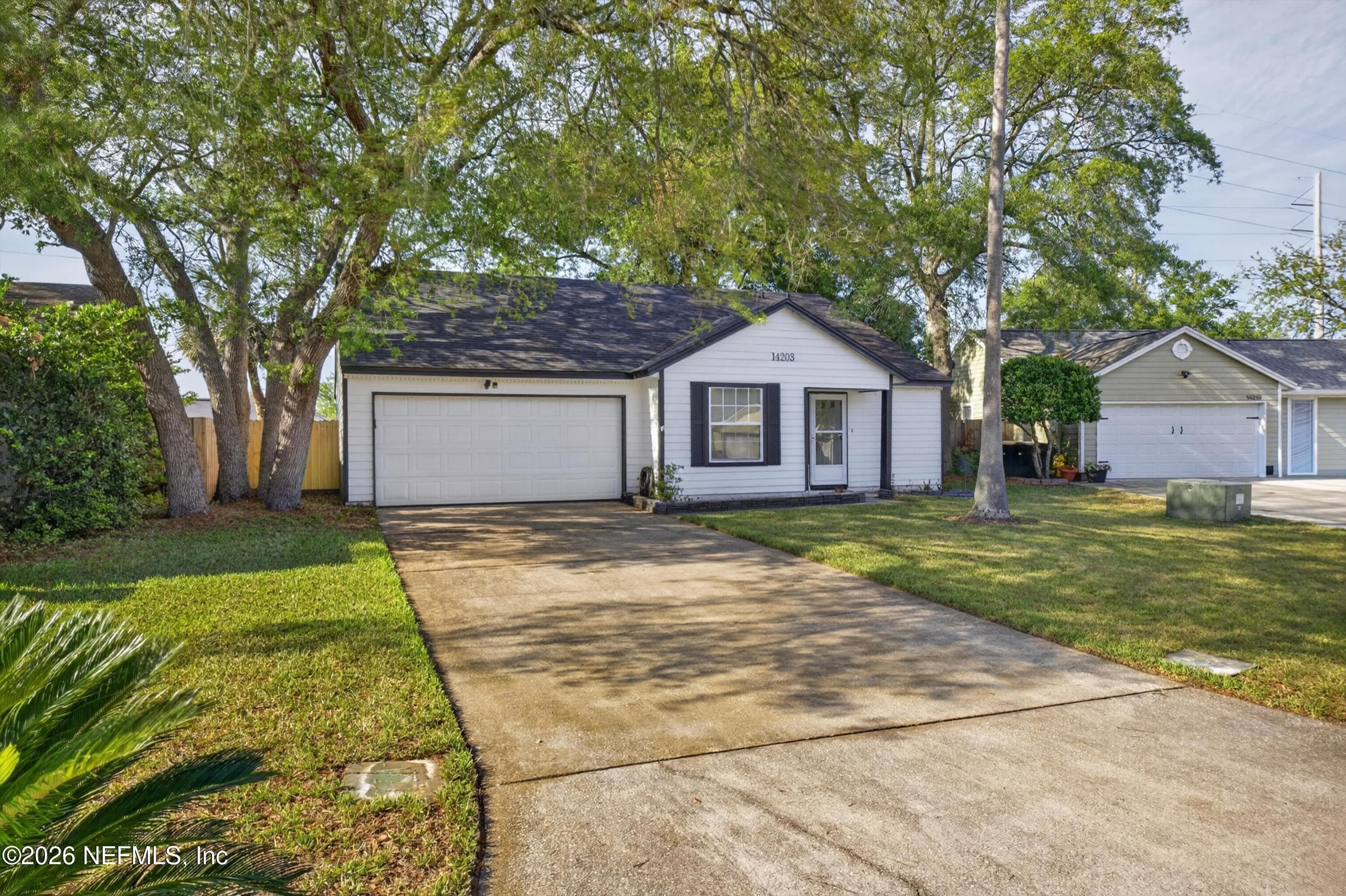 14203 HAMPTON FALLS Drive N, Jacksonville — photo 2