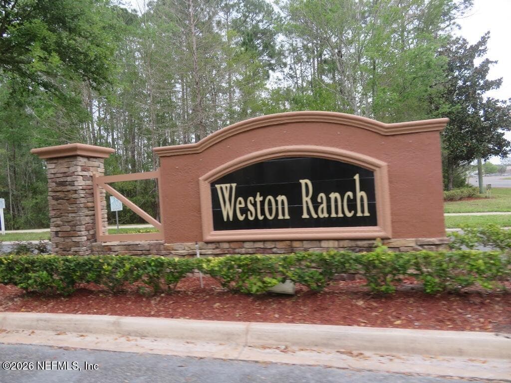 10291 NORMANWOOD Court, Jacksonville — photo 3