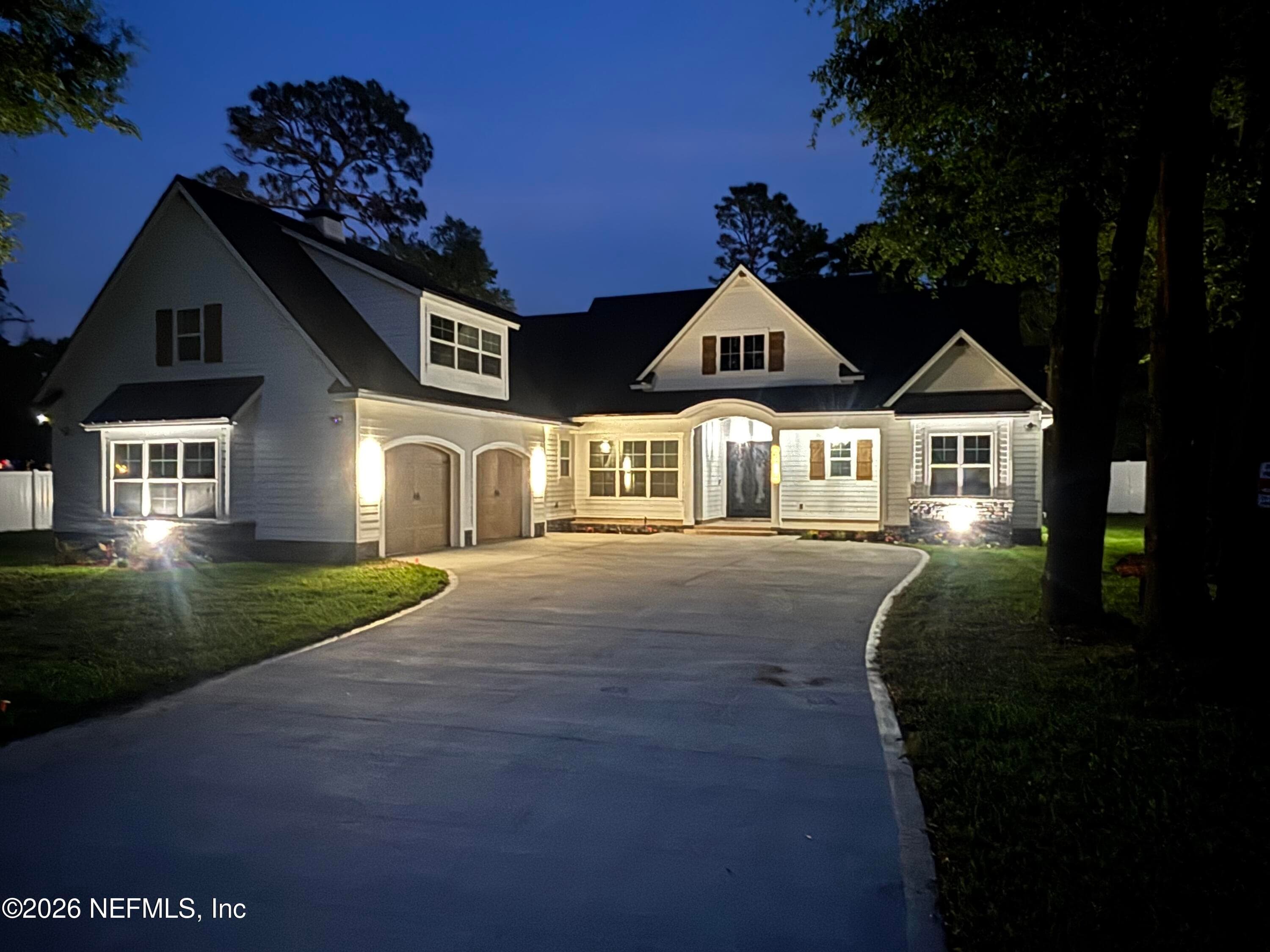 2418 LEAFDALE Circle S, Jacksonville — exterior