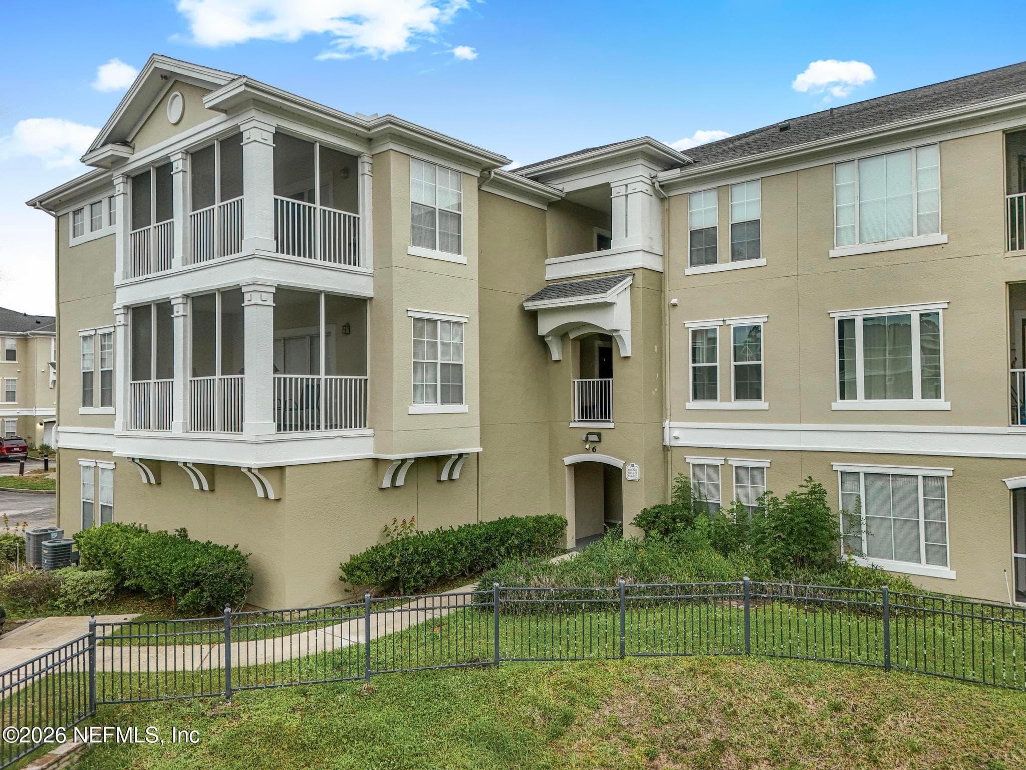 8290 GATE Parkway W 601, Jacksonville, FL 32216, Jacksonville — photo 2