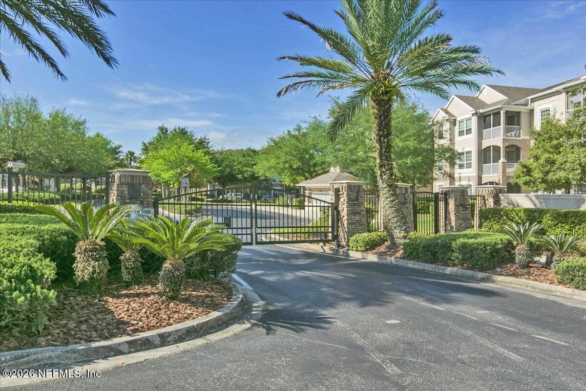 7990 BAYMEADOWS Road E 918, Jacksonville — photo 2