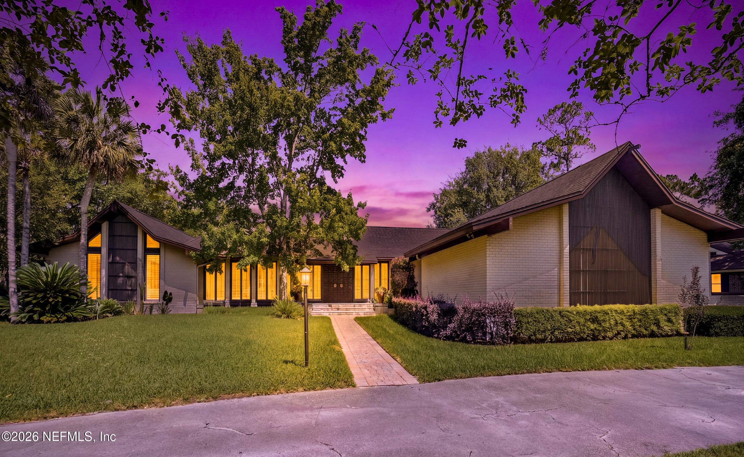 7946 QUAILWOOD Drive, Jacksonville — photo 3