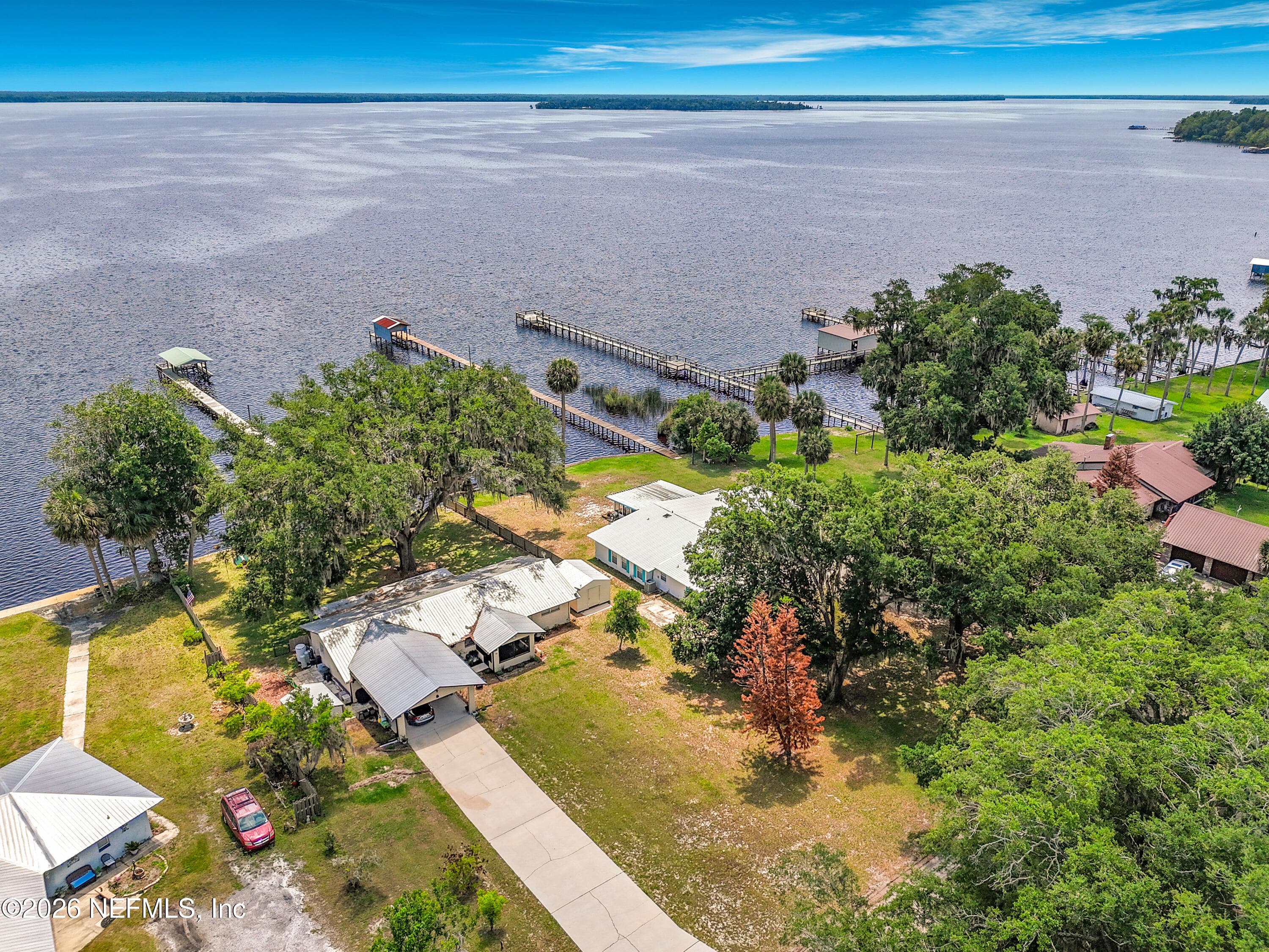 126 PIQUE Road, Crescent City — photo 3