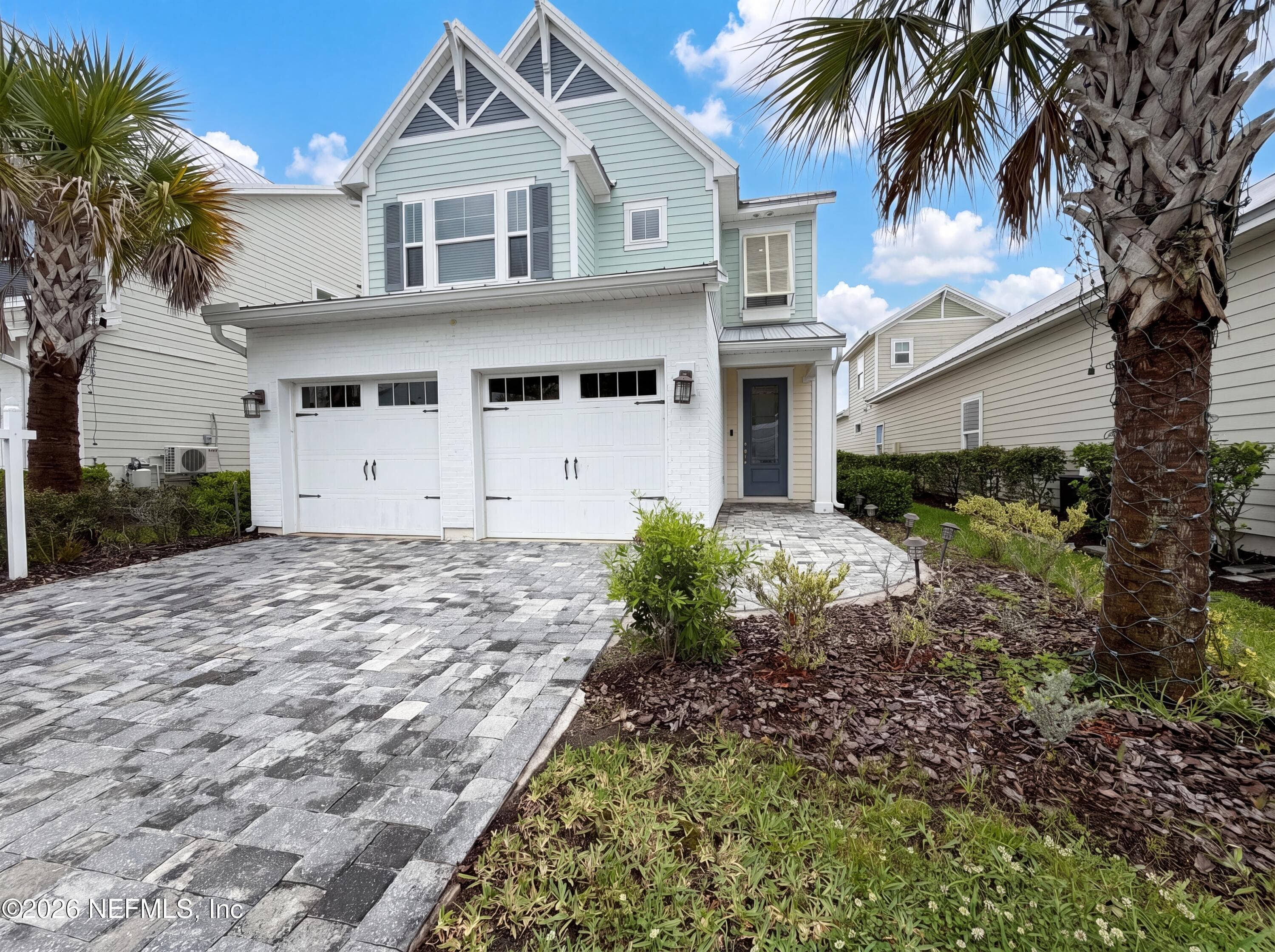 211 CLIFTON BAY, St. Johns — exterior