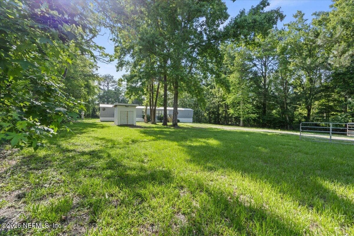 3197 VALLEY VIEW, Middleburg — photo 2