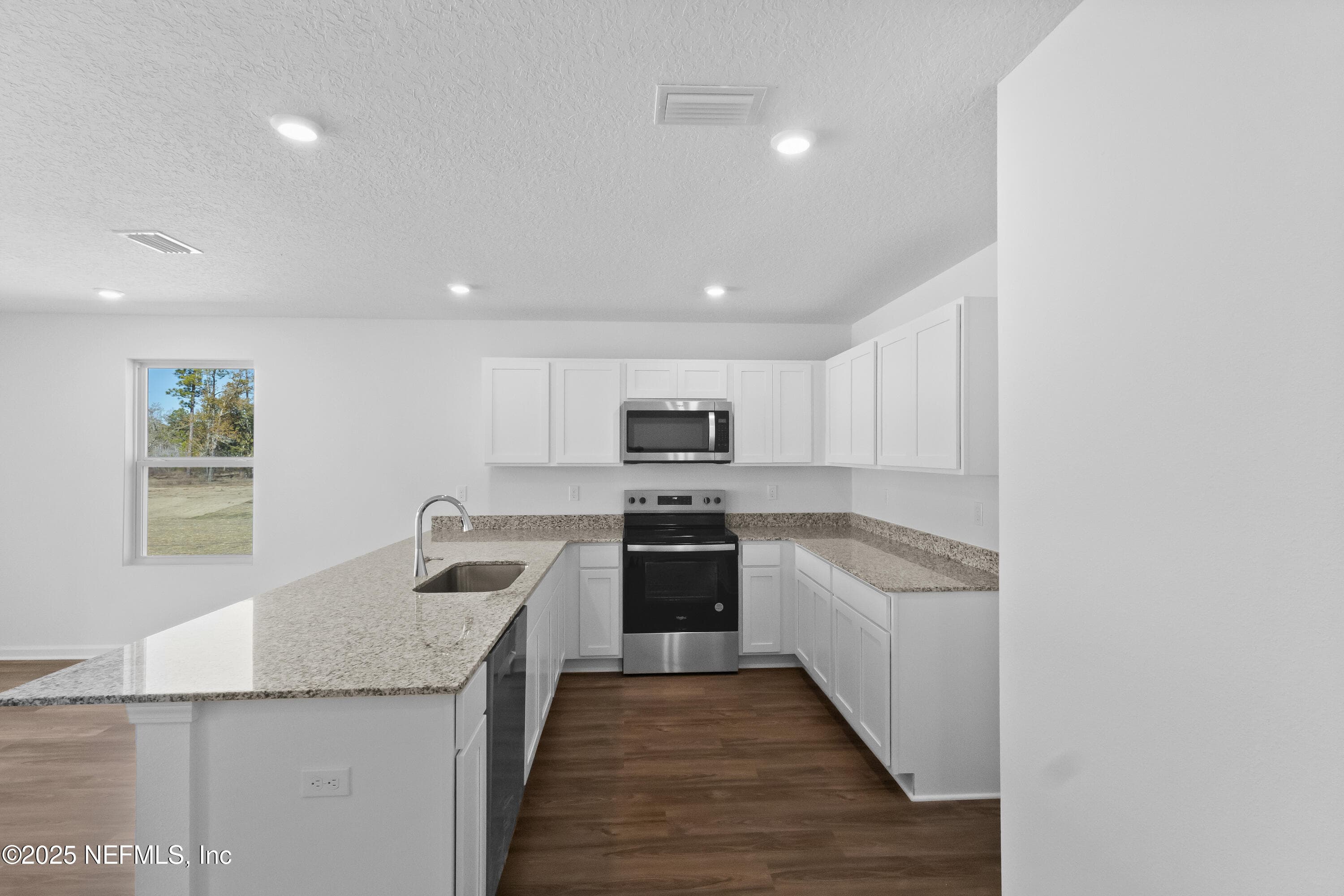 10418 GREYSTONE Drive, Glen St. Mary, FL 32040, Glen St. Mary — photo 3