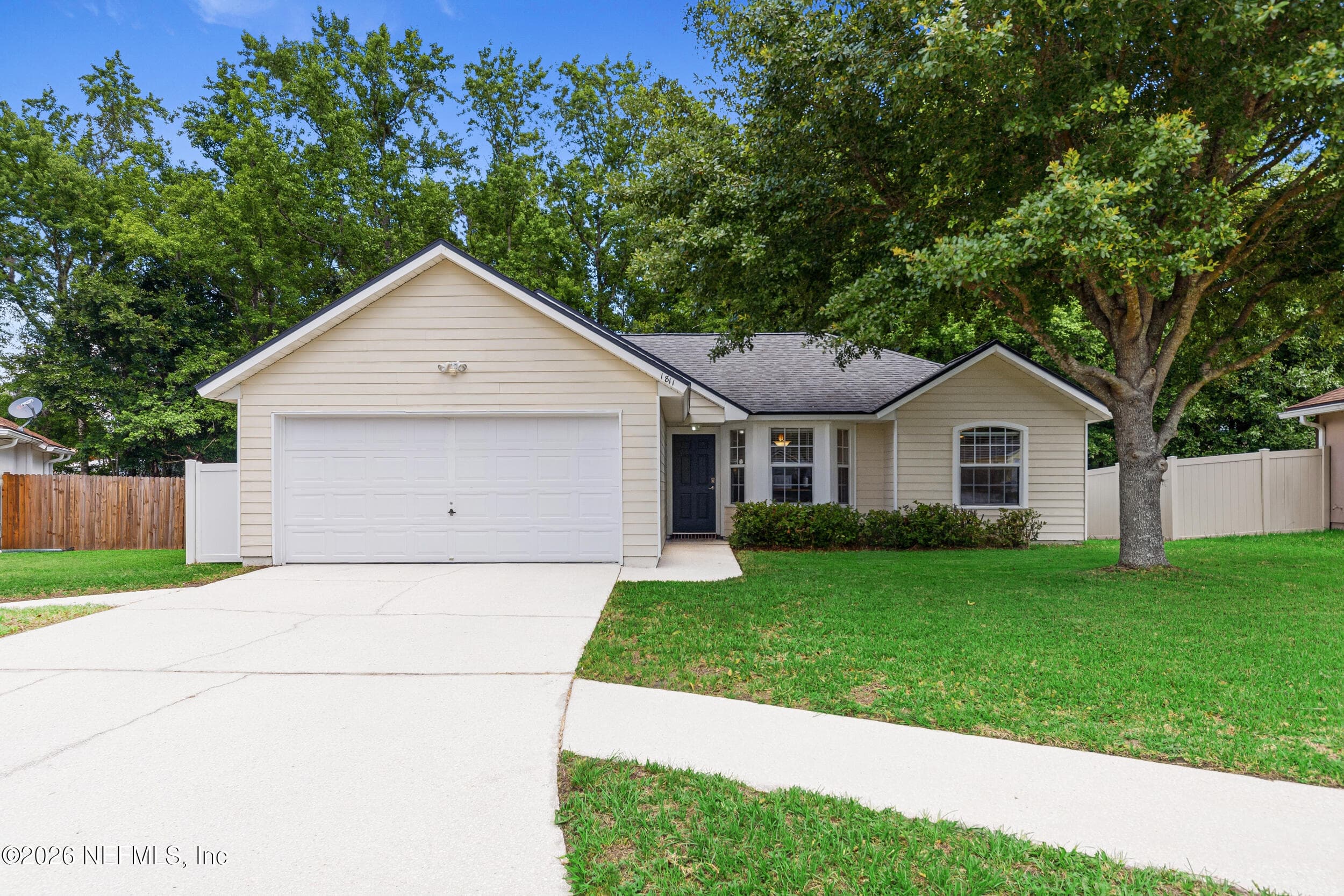 1811 DAHLIA Court, Middleburg, FL 32068, Middleburg — exterior