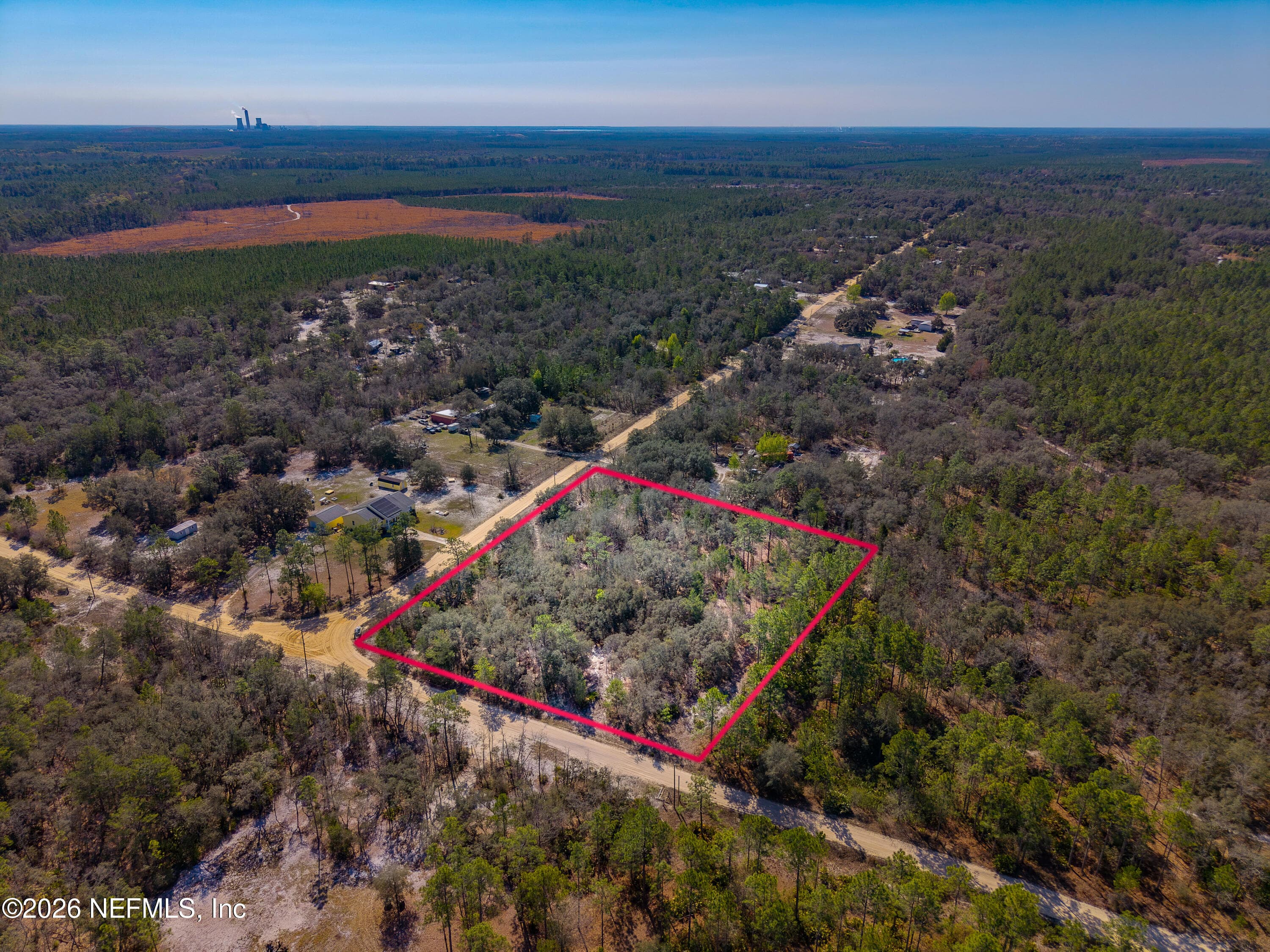 121 MEADOWLARK Lane, Palatka — exterior