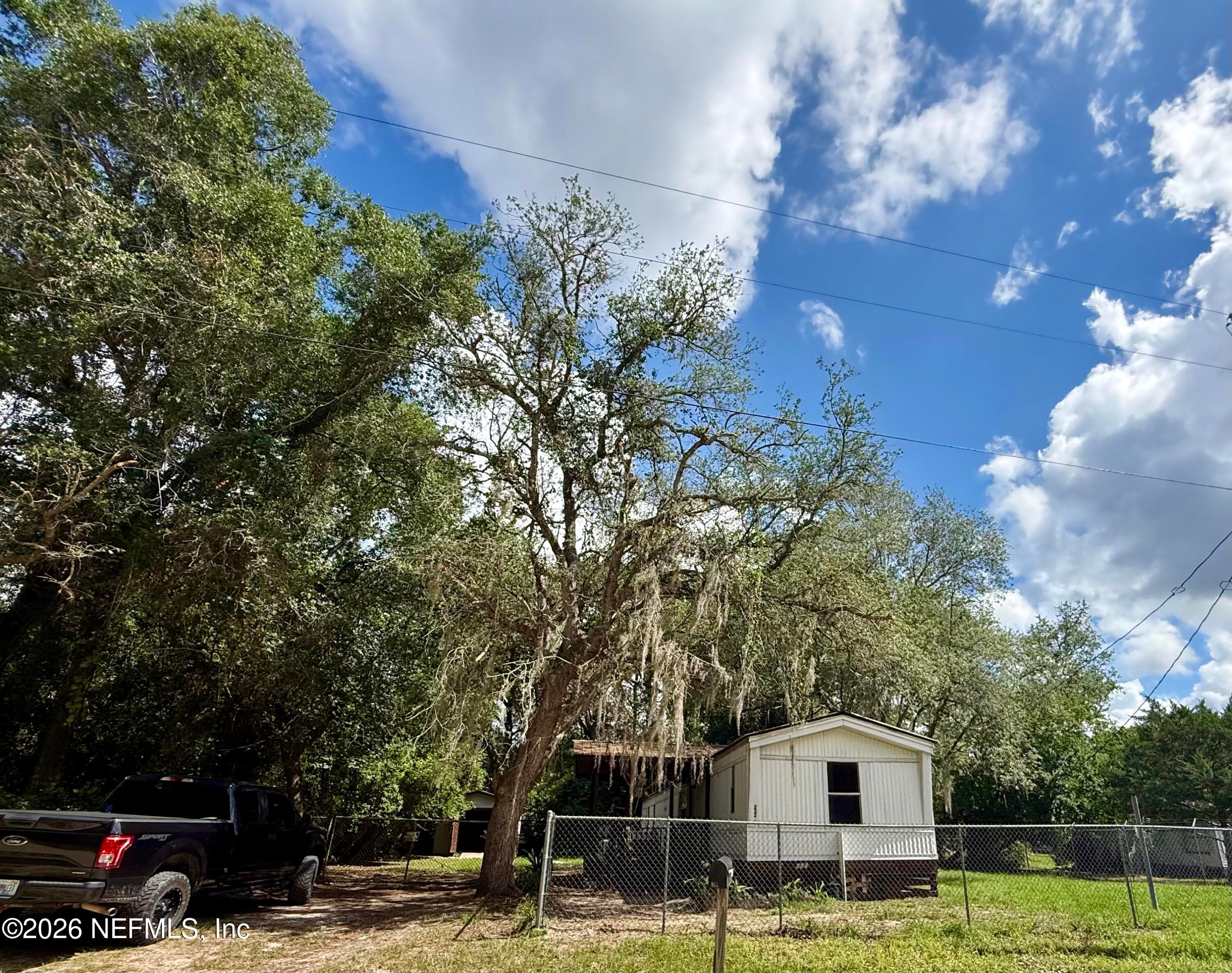 222 PINE Street, Hawthorne, FL 32640, Hawthorne — photo 2