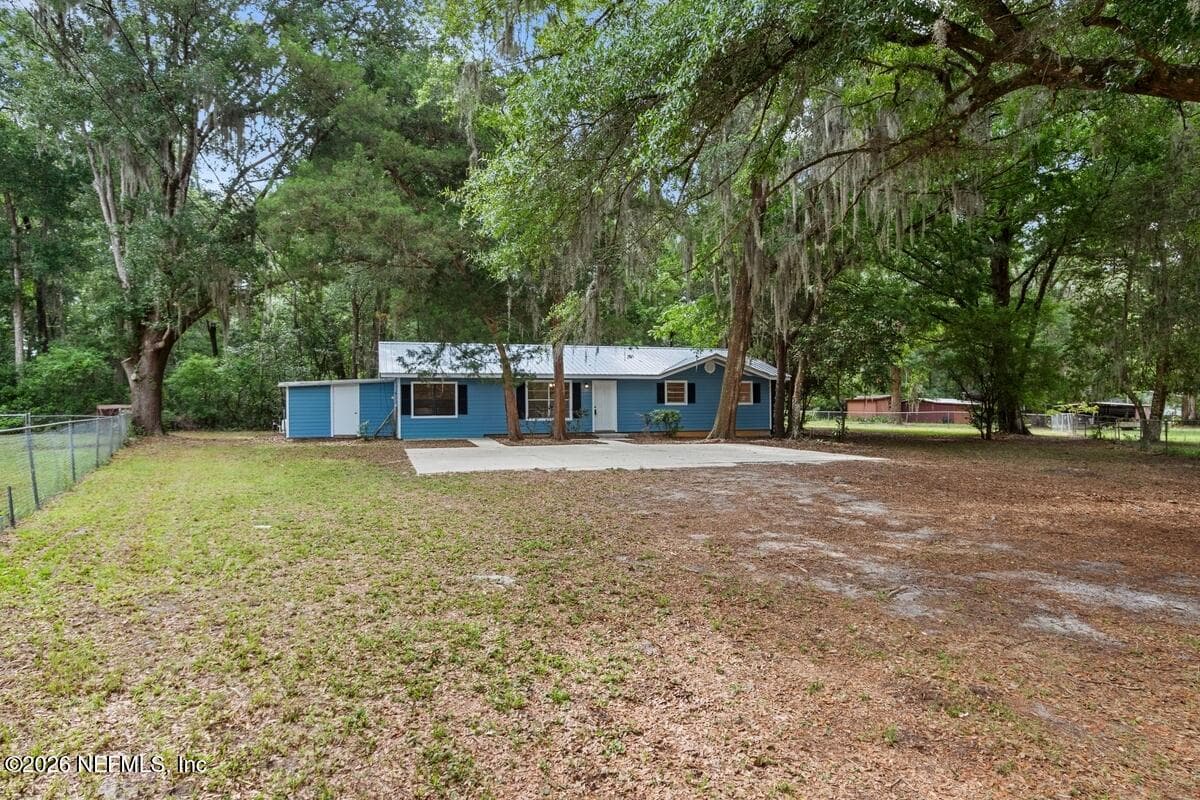 110 KAREN Drive, Palatka — photo 2
