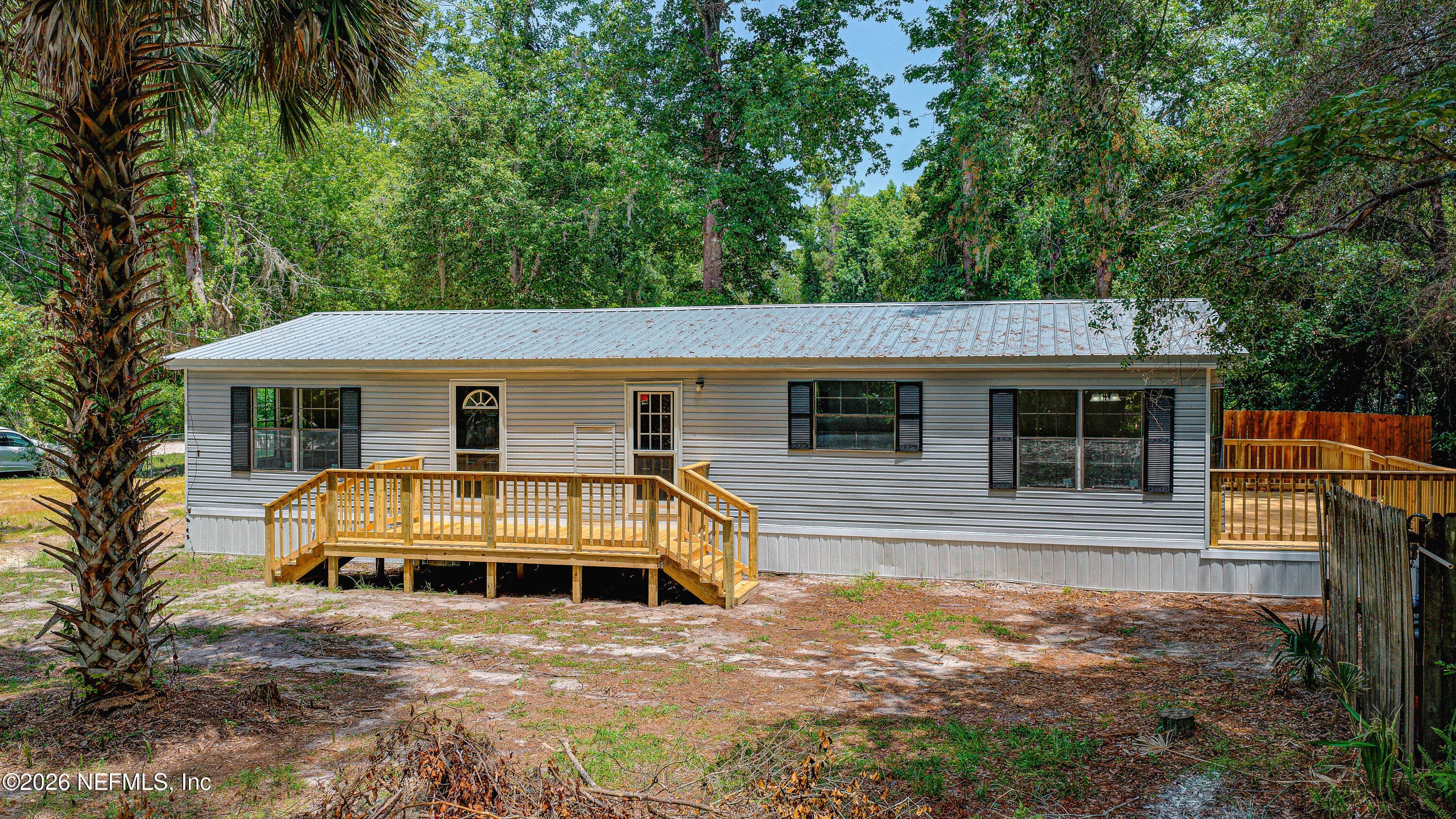 118 WATERWAY Drive, Satsuma, FL 32189, Satsuma — photo 2
