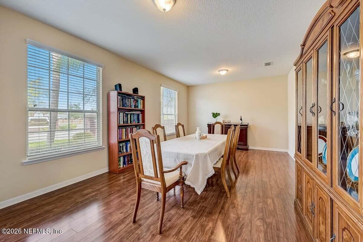 11703 MAGNOLIA FALLS Drive, Jacksonville — photo 3