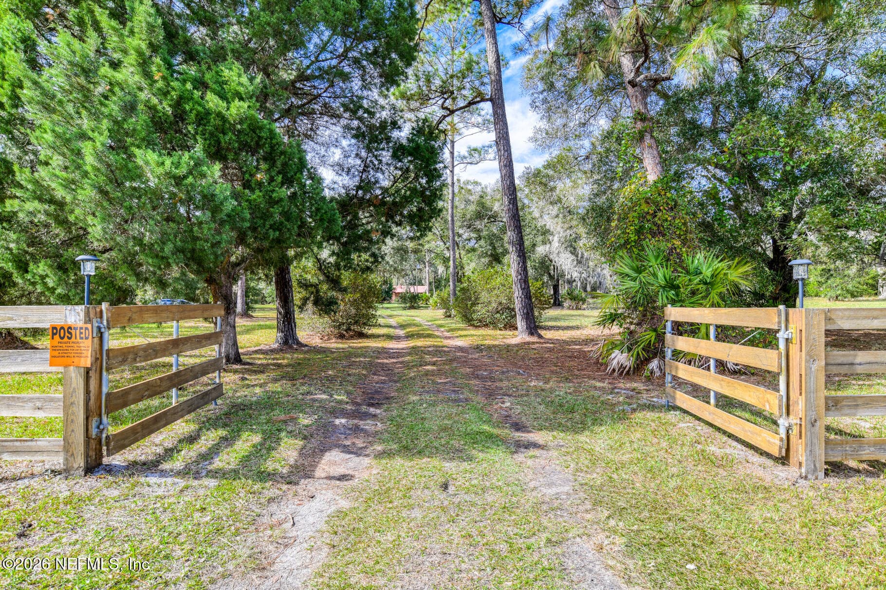 751 N HIGHWAY 17, Palatka — exterior