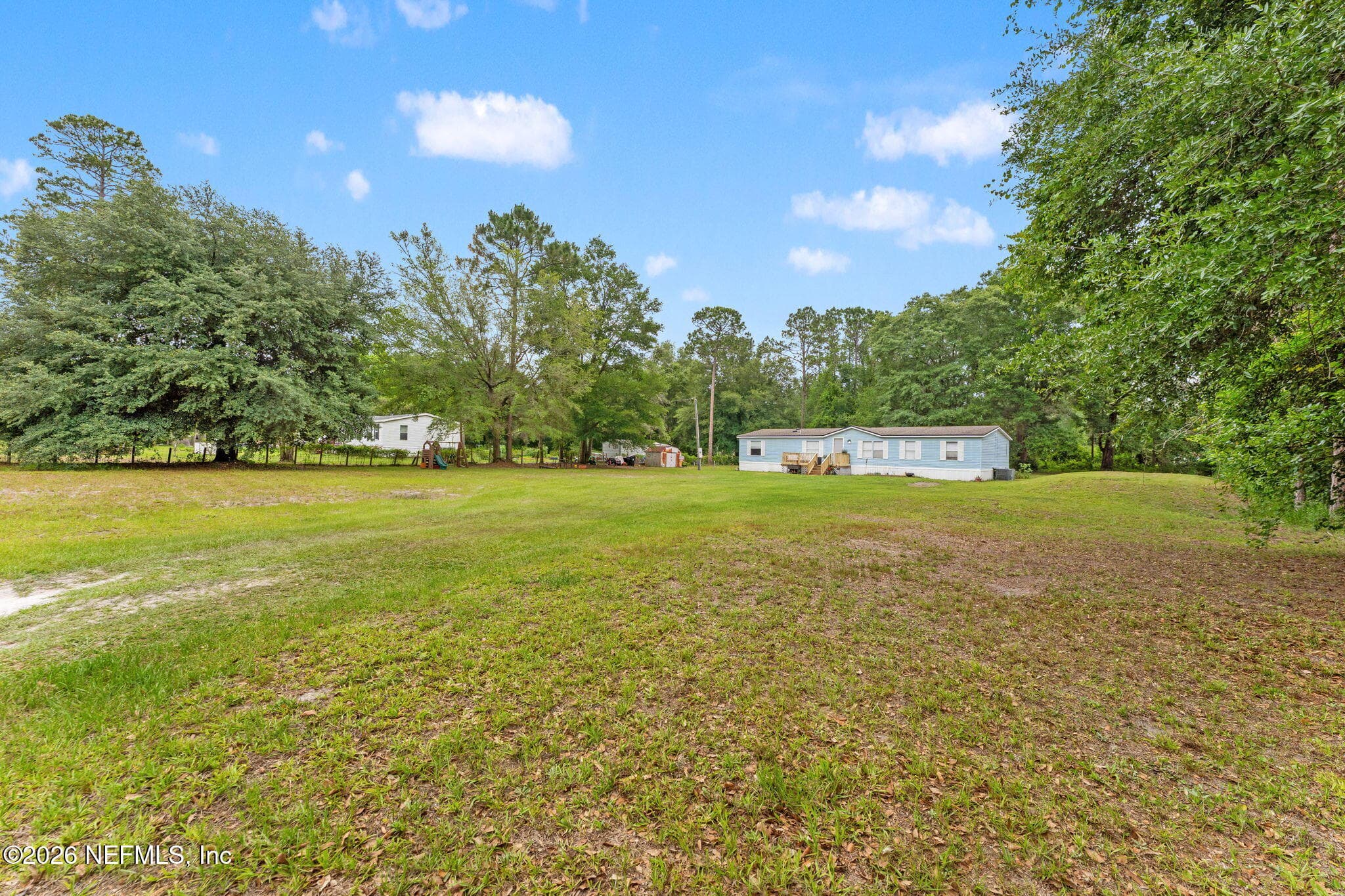 4834 FIREWEED Street, Middleburg — photo 2