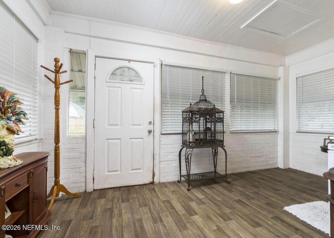 325 CHESTNUT Drive, Jacksonville, FL 32208, Jacksonville — photo 2
