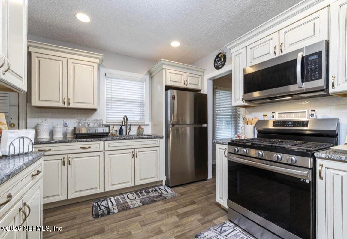 325 CHESTNUT Drive, Jacksonville, FL 32208, Jacksonville — photo 3