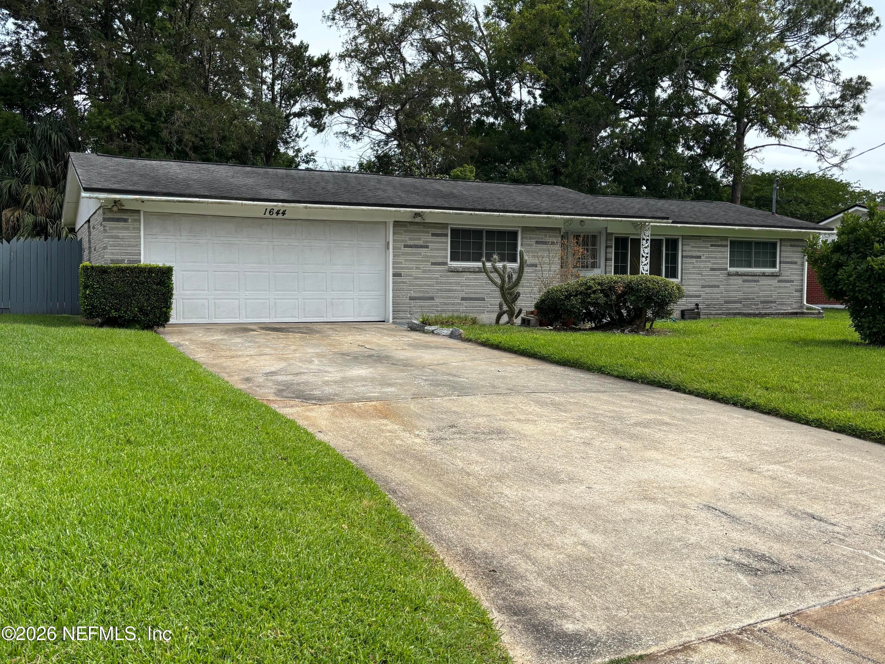 1644 LESSARD Circle, Jacksonville, FL 32208, Jacksonville — exterior