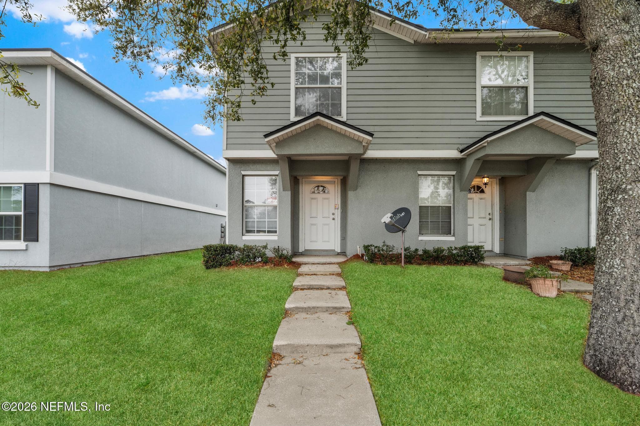 8446 MCGIRTS VILLAGE Lane, Jacksonville — photo 2