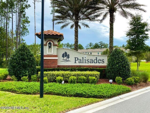 446 SERVIA Drive, Jacksonville — photo 2