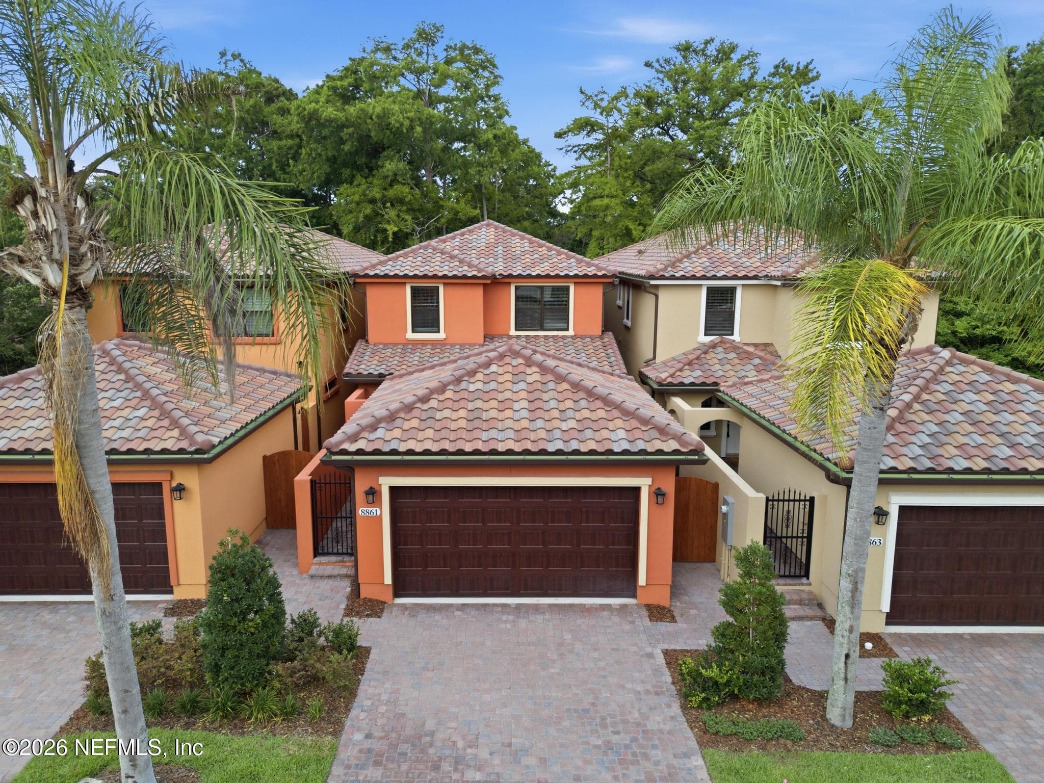 8861 AMALFI Court, Jacksonville — photo 2