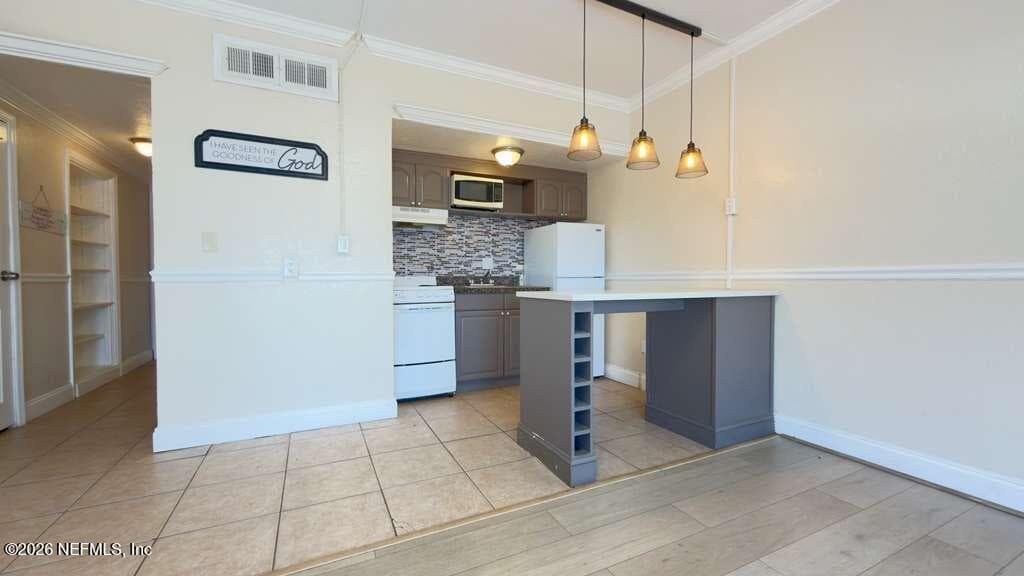 311 W ASHLEY Street 1111, Jacksonville, FL 32202, Jacksonville — exterior