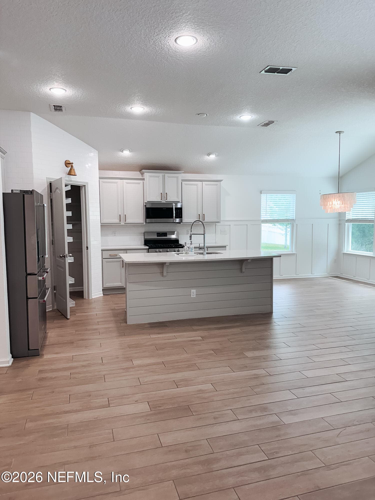 121 BALMORAL CASTLE Drive, St. Johns — photo 3