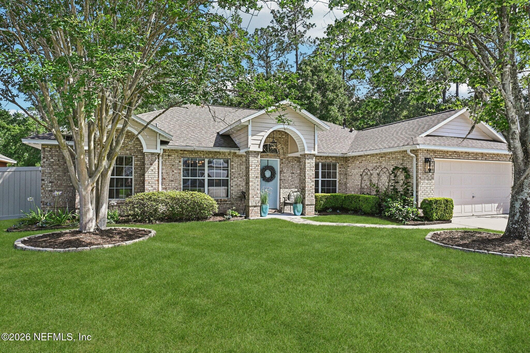 10383 MEADOW POINT Drive, Jacksonville — exterior