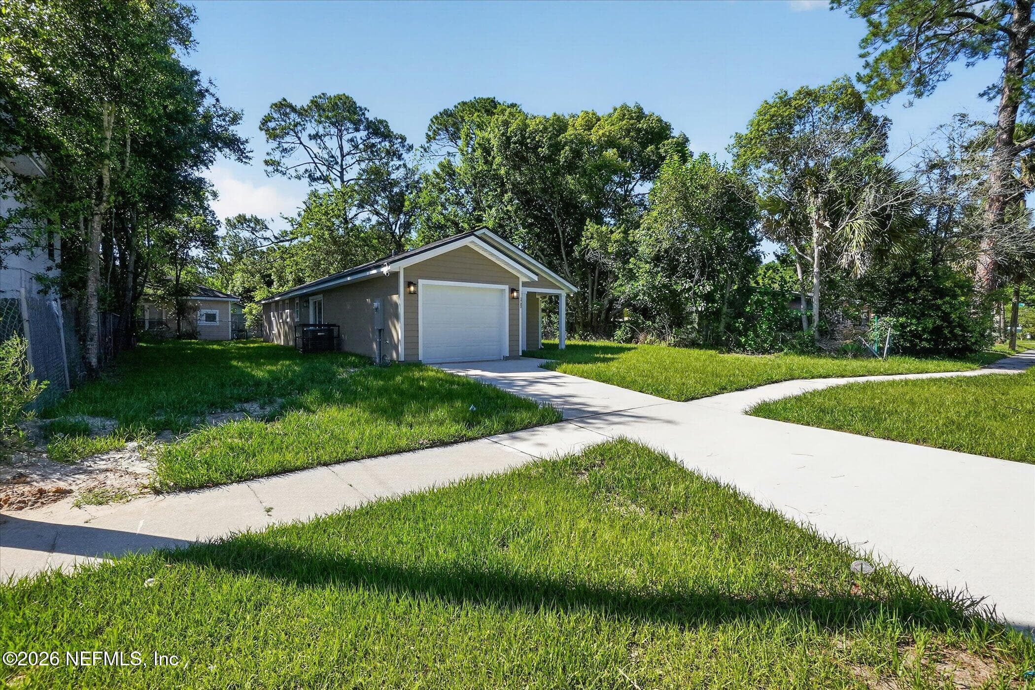 1725 HELENA Street, Jacksonville — photo 2