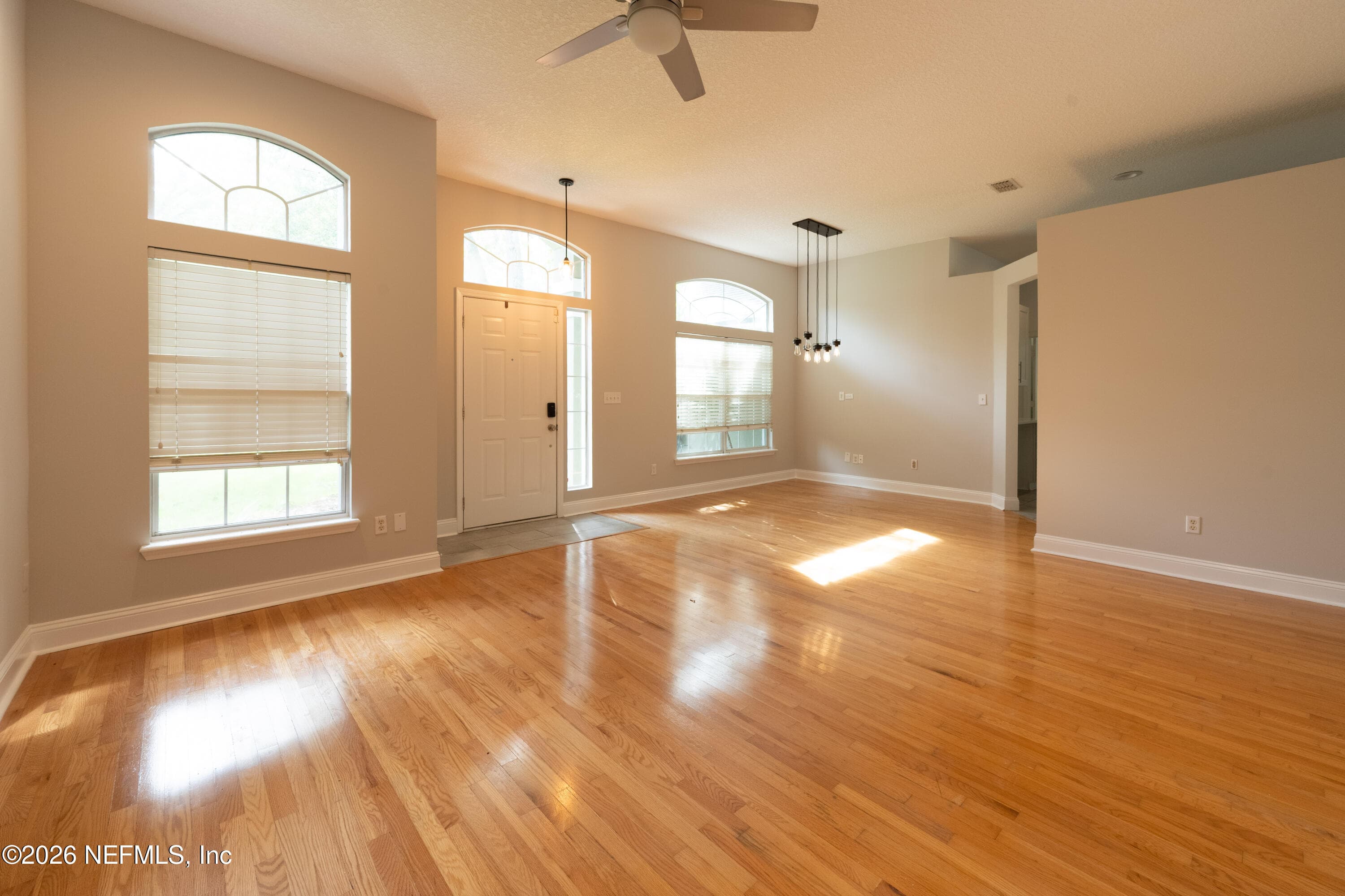 1673 TALL TREE Drive E, Jacksonville — photo 2