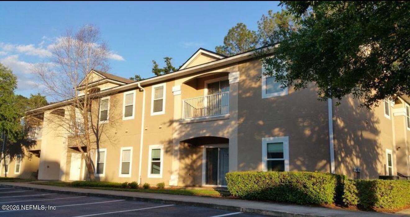 6111 MAGGIES Circle 107, Jacksonville — exterior