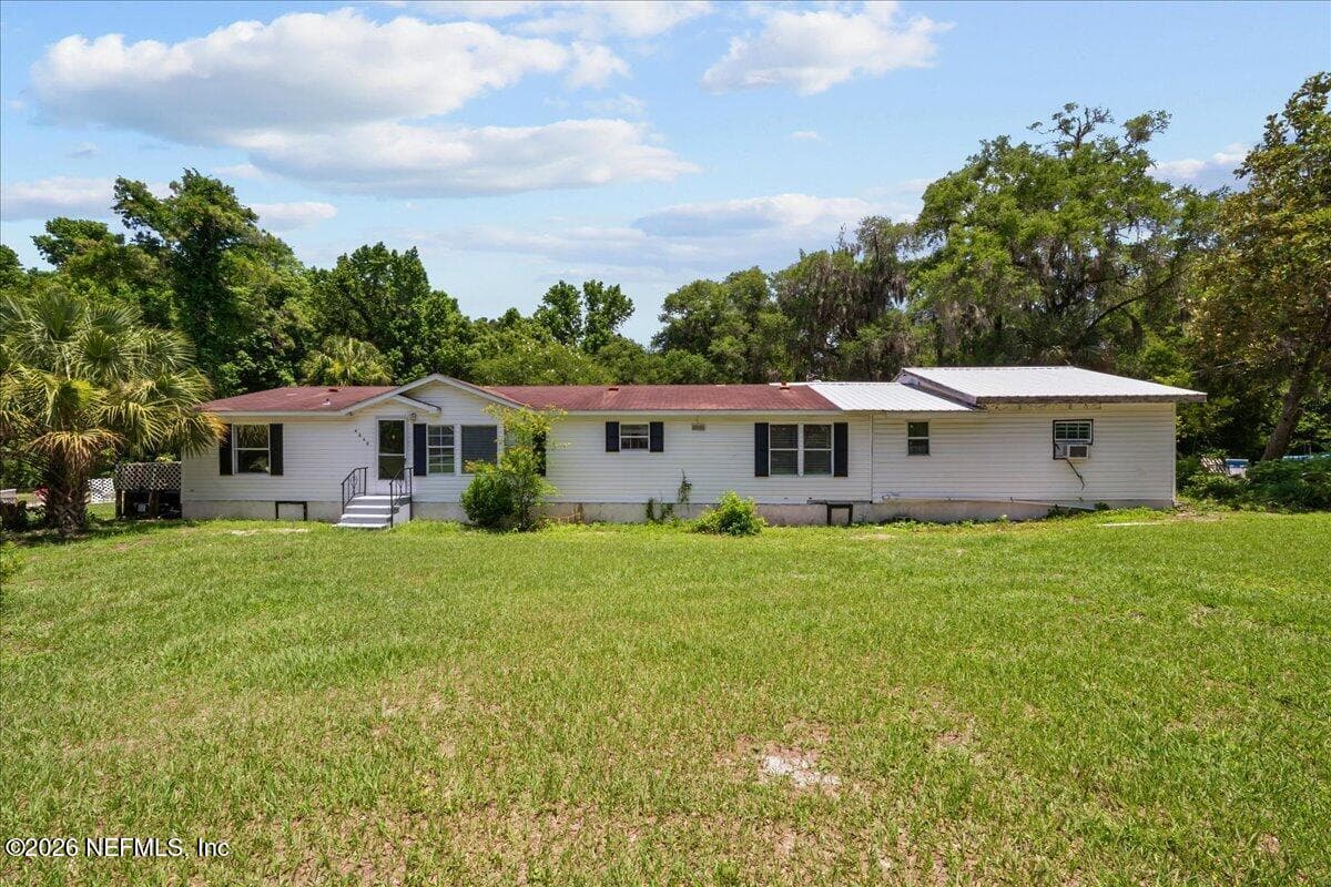 4065 SILVER LAKE Drive, Palatka, FL 32177, Palatka — exterior